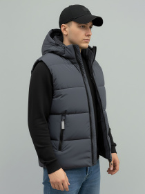 Жилетка темно-серого цвета с капюшоном SB-25280-r-west-dark-grey модель SB-25280-r-west-dark-grey Фото