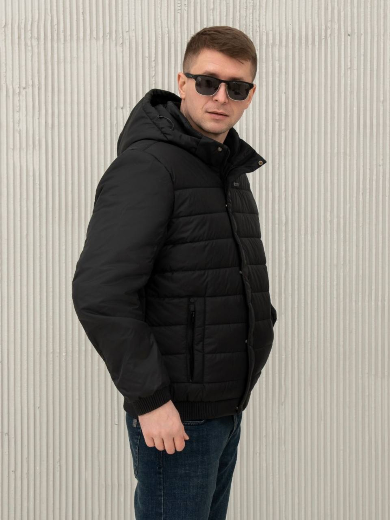 Мужская демисезонная куртка модель 35-1-CKF-BLCK Фото