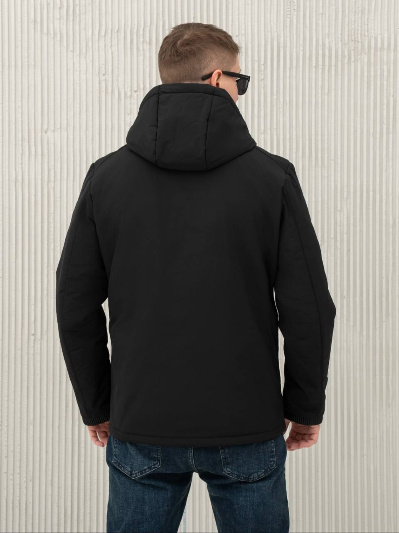 Мужская демисезонная куртка модель 67-2-CKF-BLCK Фото