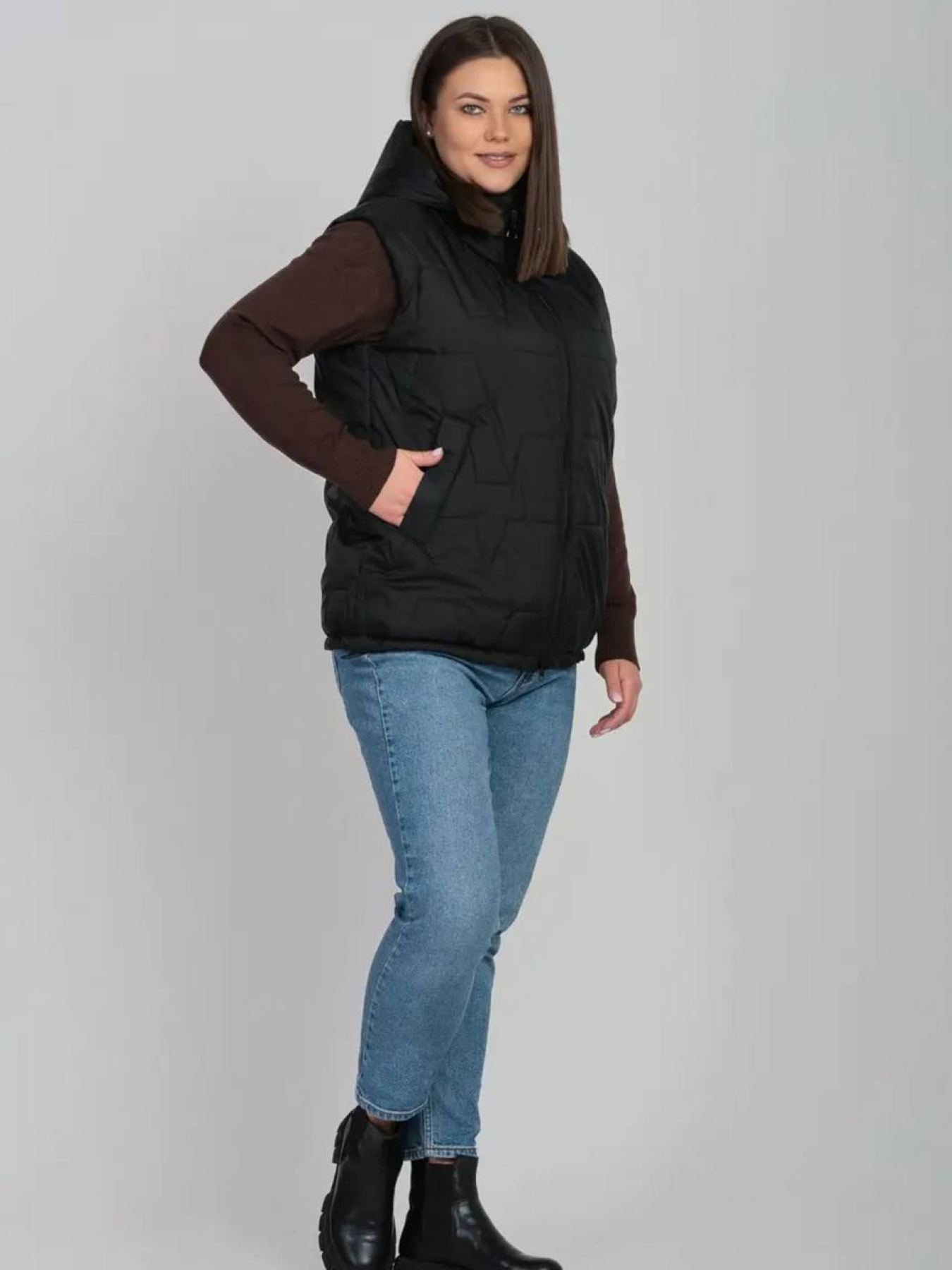 Утеплений жилет UVENTUM модель LR-11-BLCK Фото