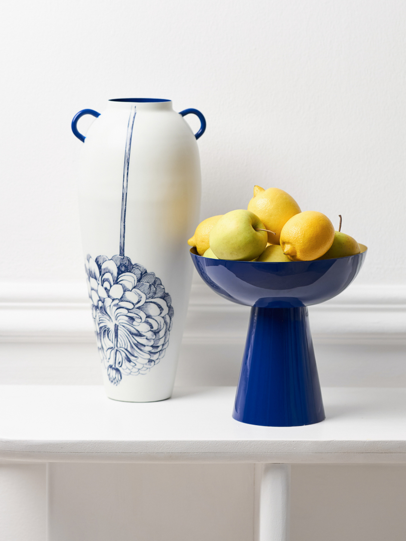 Ваза "Элизиум" железная бело-синяя с принтом модель VB-03 PRINT/DEEP BLUE Фото