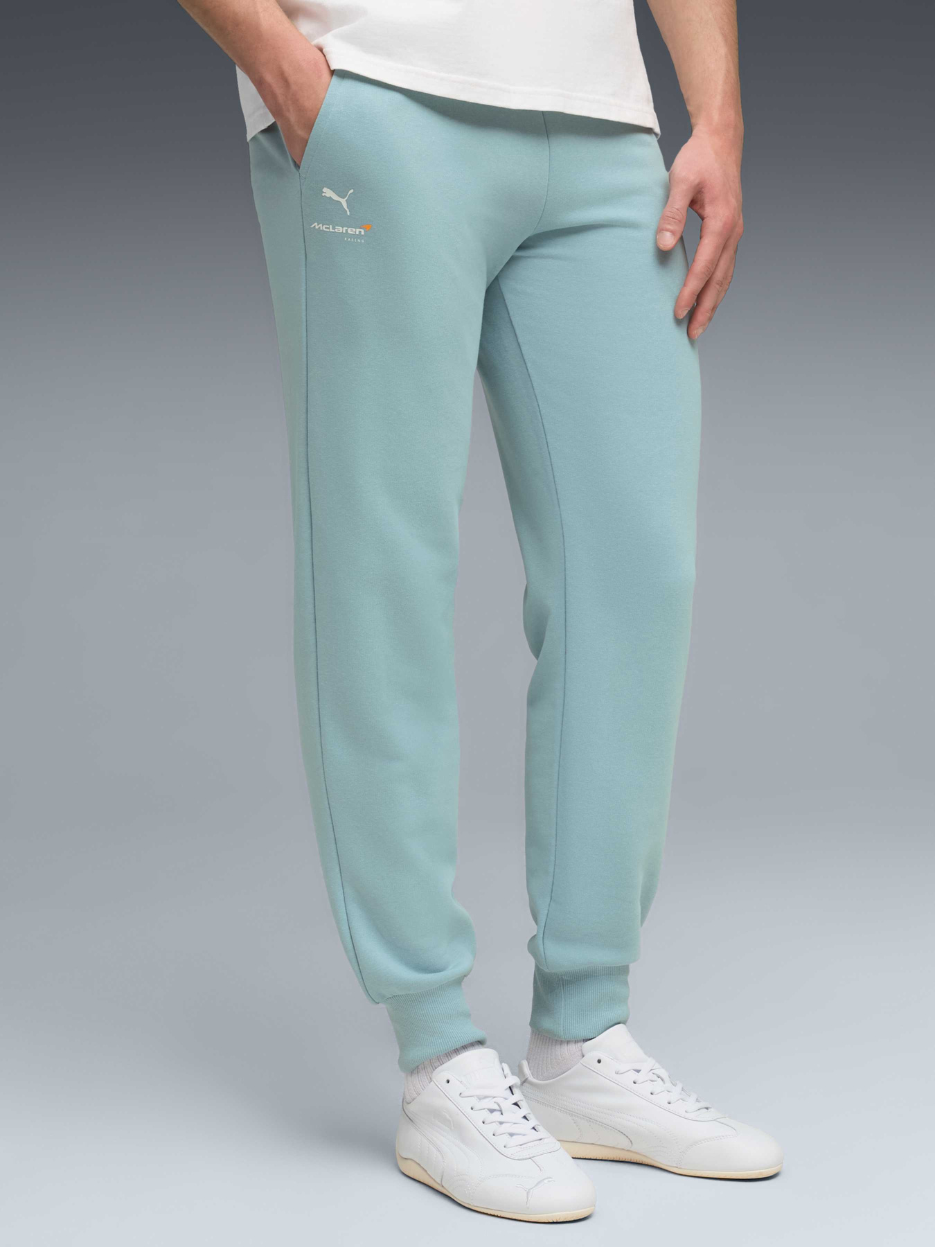 Спортивні штани PUMA Mclaren Ess Pants модель 637453 Фото