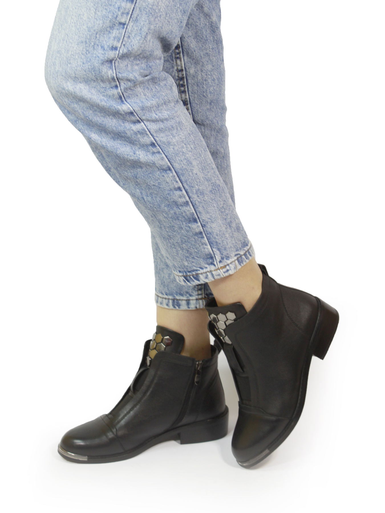 Женские кожаные ботинки модель J4-3595-301-1062 Фото