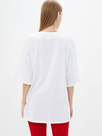 Футболка женская оверсайз UNI свободного кроя белая модель Wm271 Фото