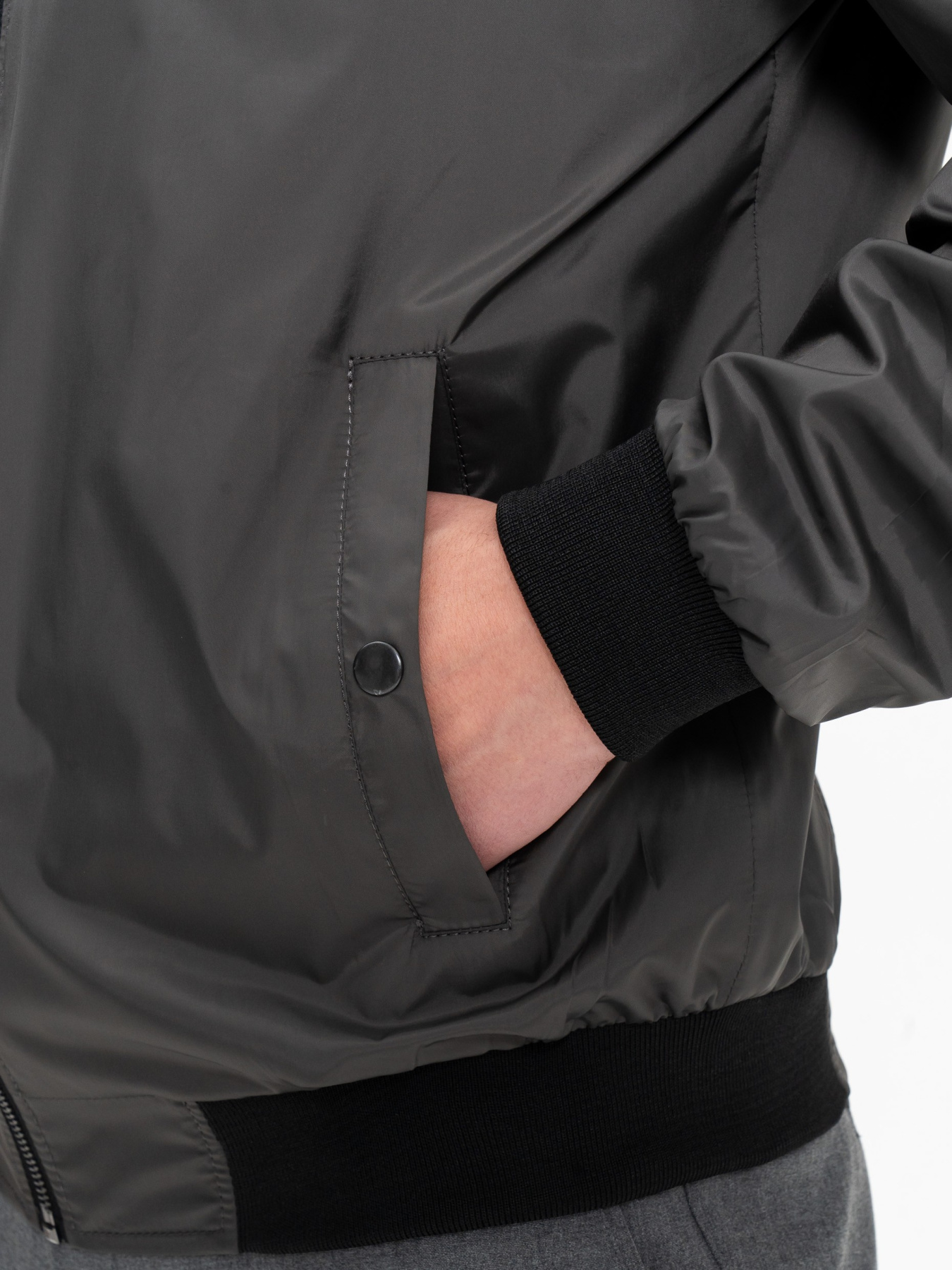 Чоловіча демісезонна вітровка модель 929-V-graphite Фото