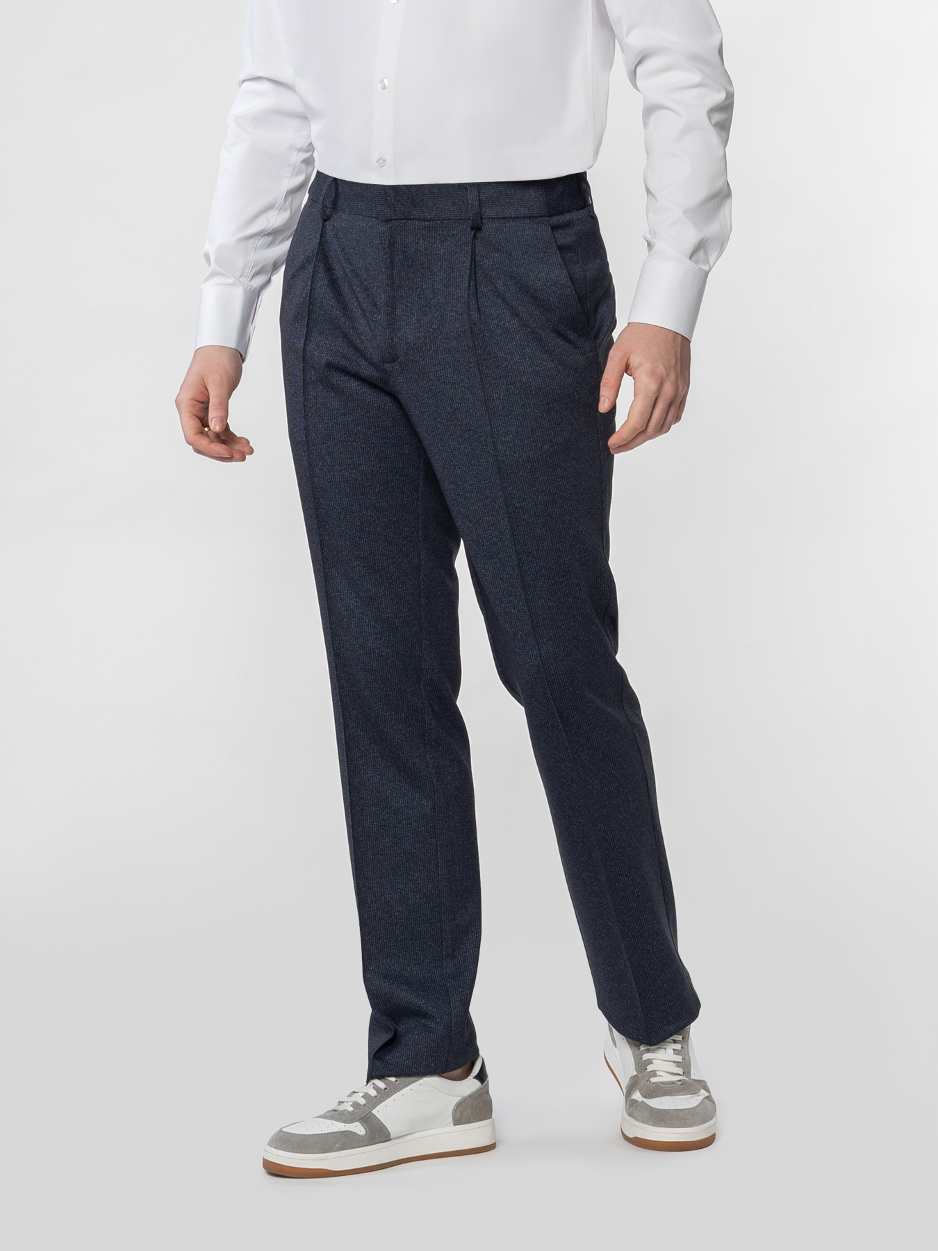 Чоловічі штани M01.04.09.611 Arber сині трикотажні модель M01.04.09.611 Фото