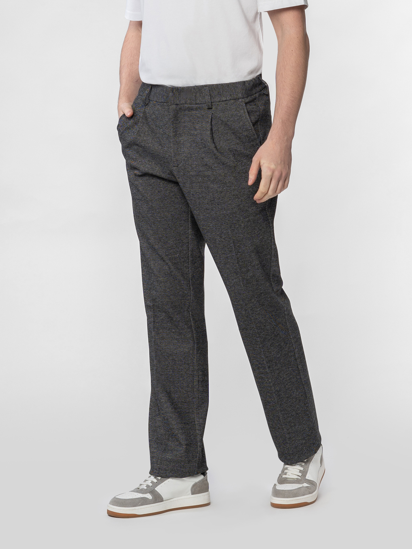 Чоловічі штани M01.10.14.531 Arber темно-сірі трикотажні модель M01.10.14.531 Фото