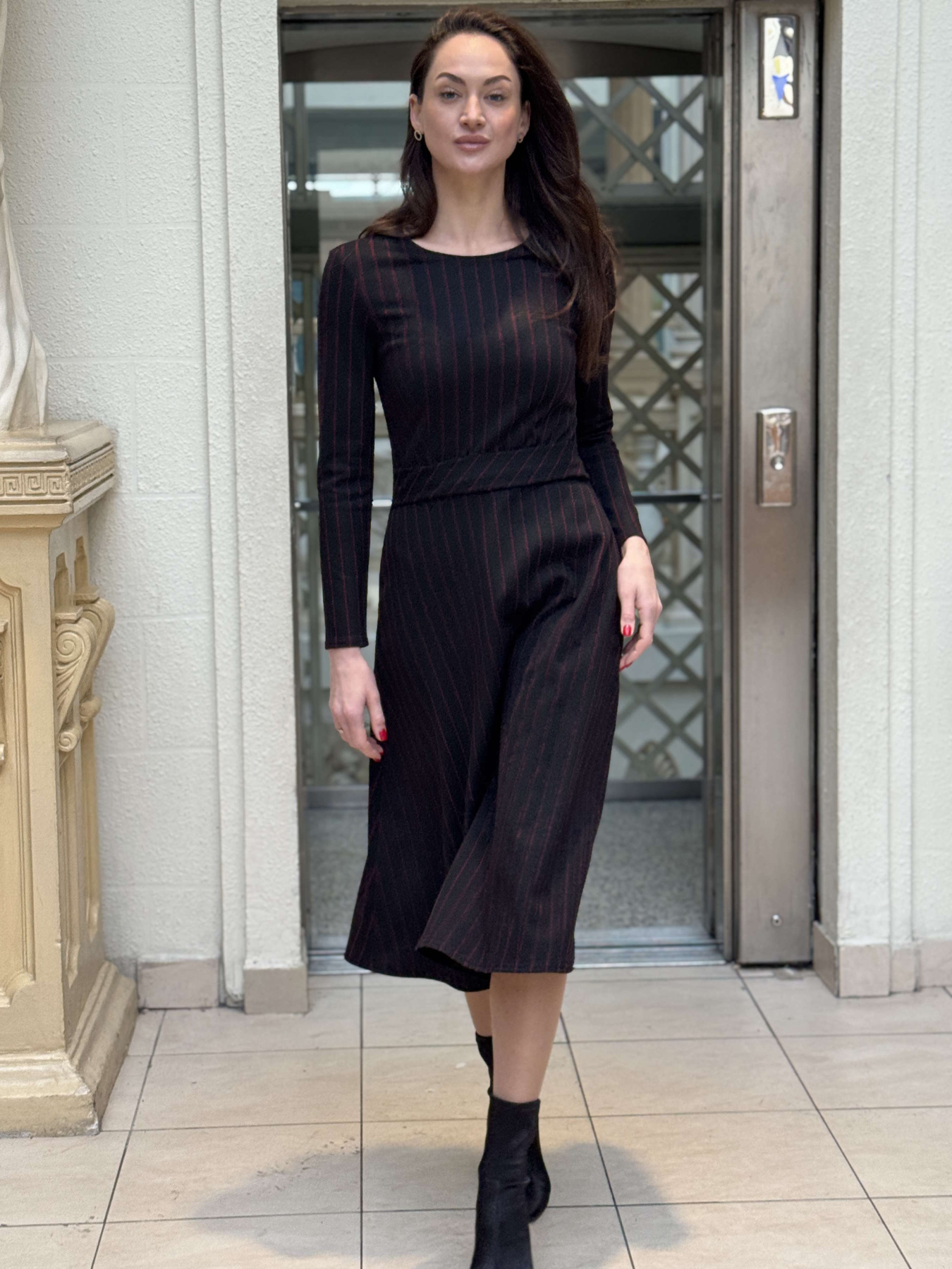 Платье миди CAT ORANGE модель 5831 Фото