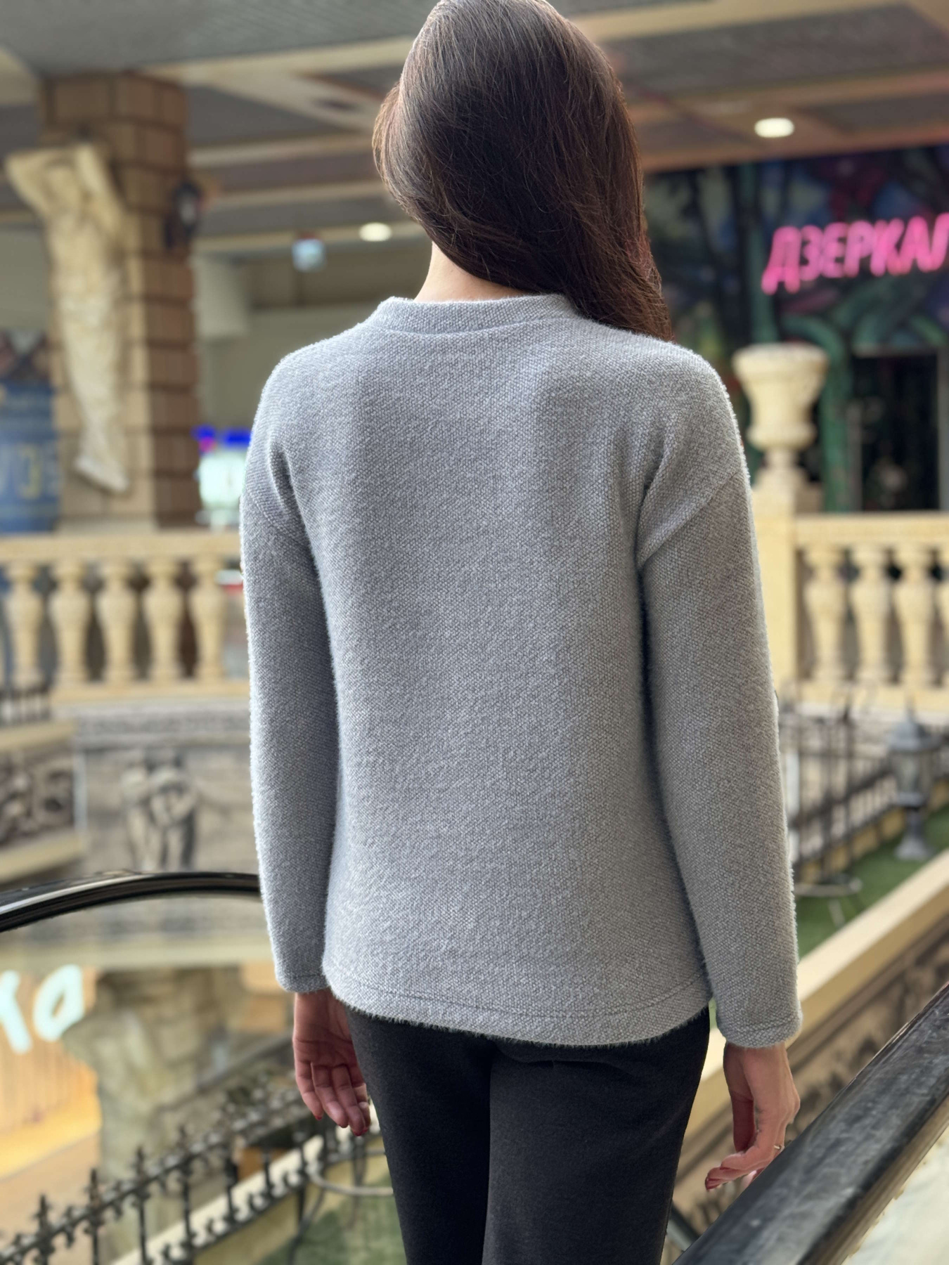 Теплый серо-голубой джемпер с длинным ворсом 1347 модель 1347 Фото