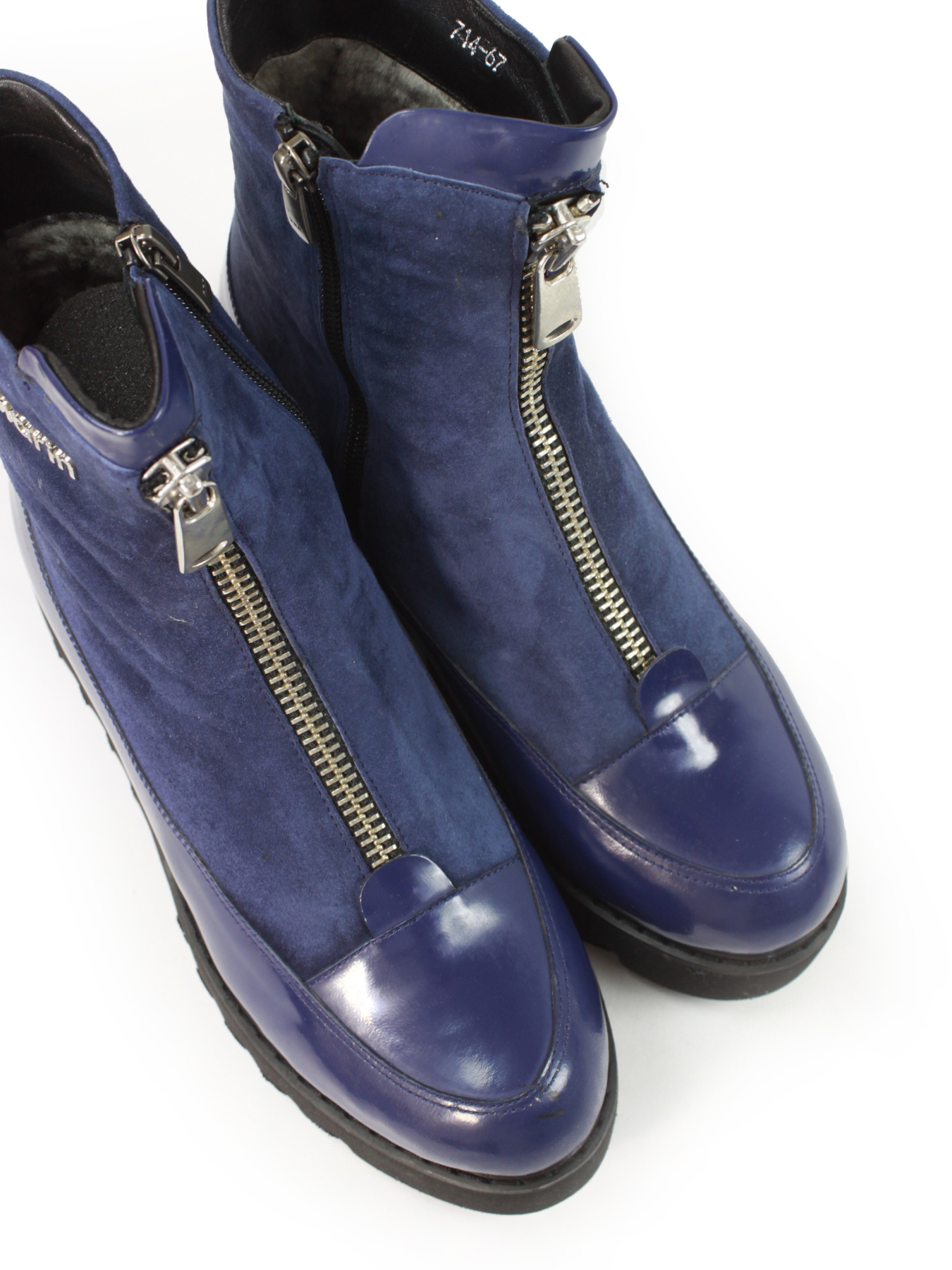 Жіночі зимові черевики в міському стилі модель 714-67-74 Фото