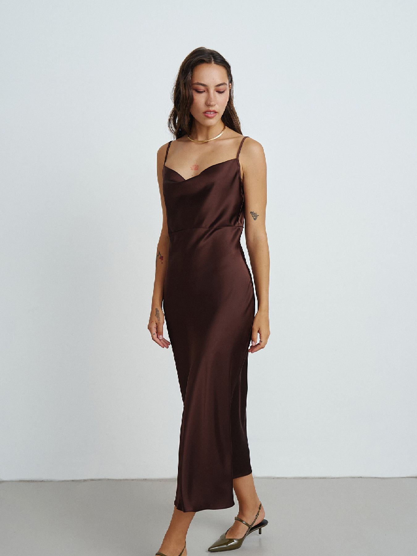 Сукня міді RicaMare модель RM4236-11-24VC Сукня міді RicaMare модель RM4236-11-24VC Фото