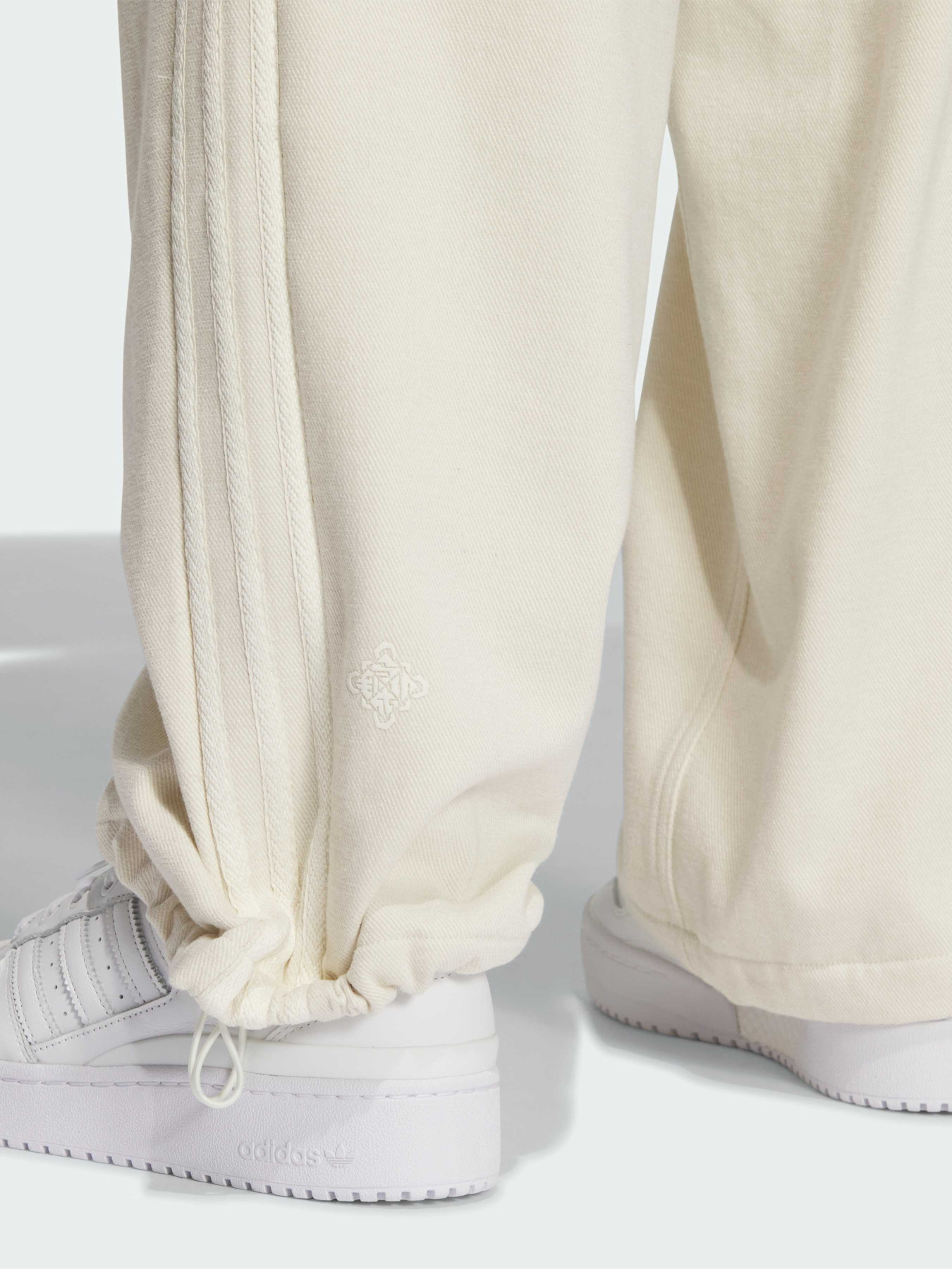 Повсякденні штани Adidas модель KT3138 Фото