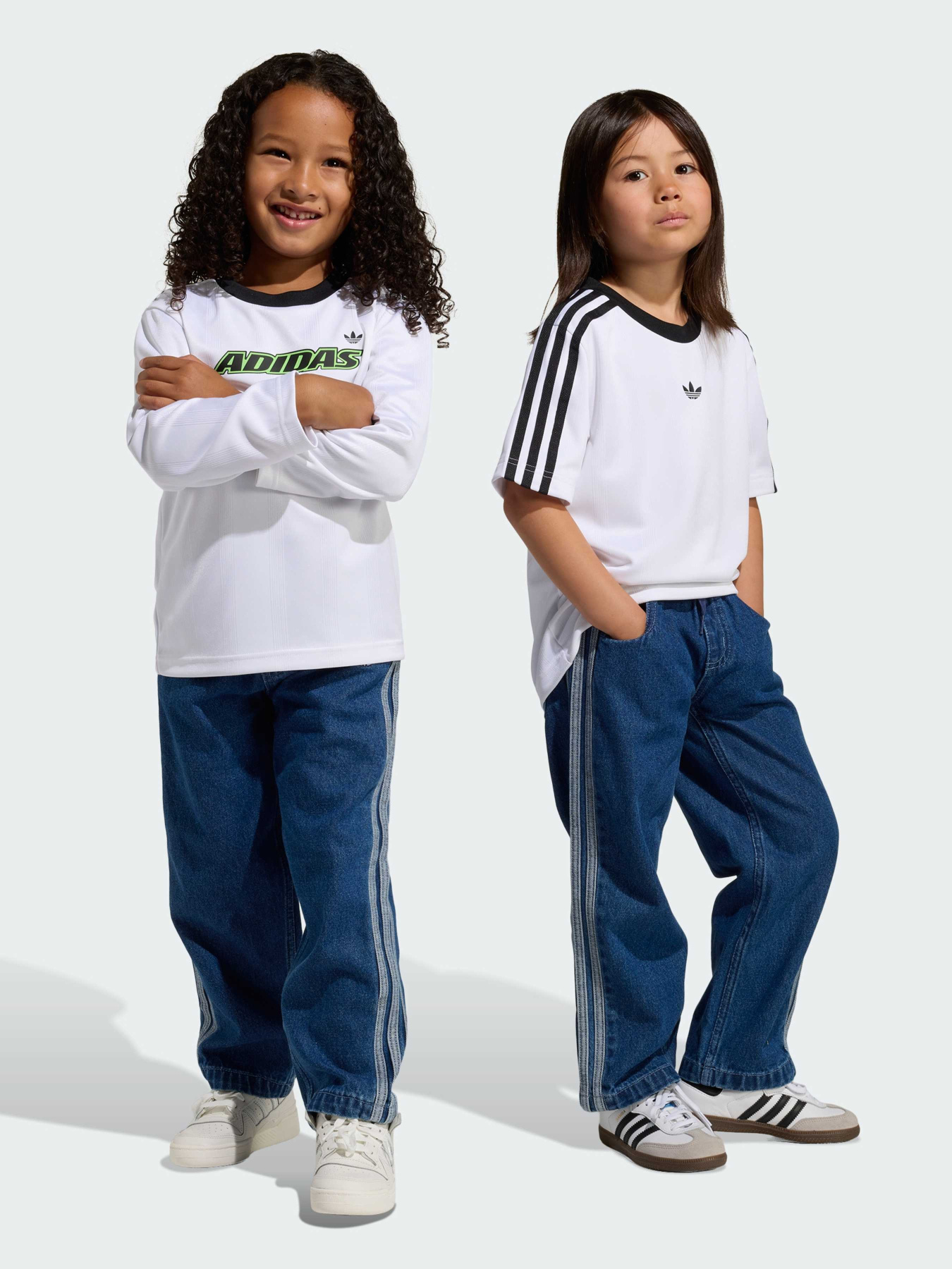 Прямі джинси Adidas Adicolor модель KD5813 Фото