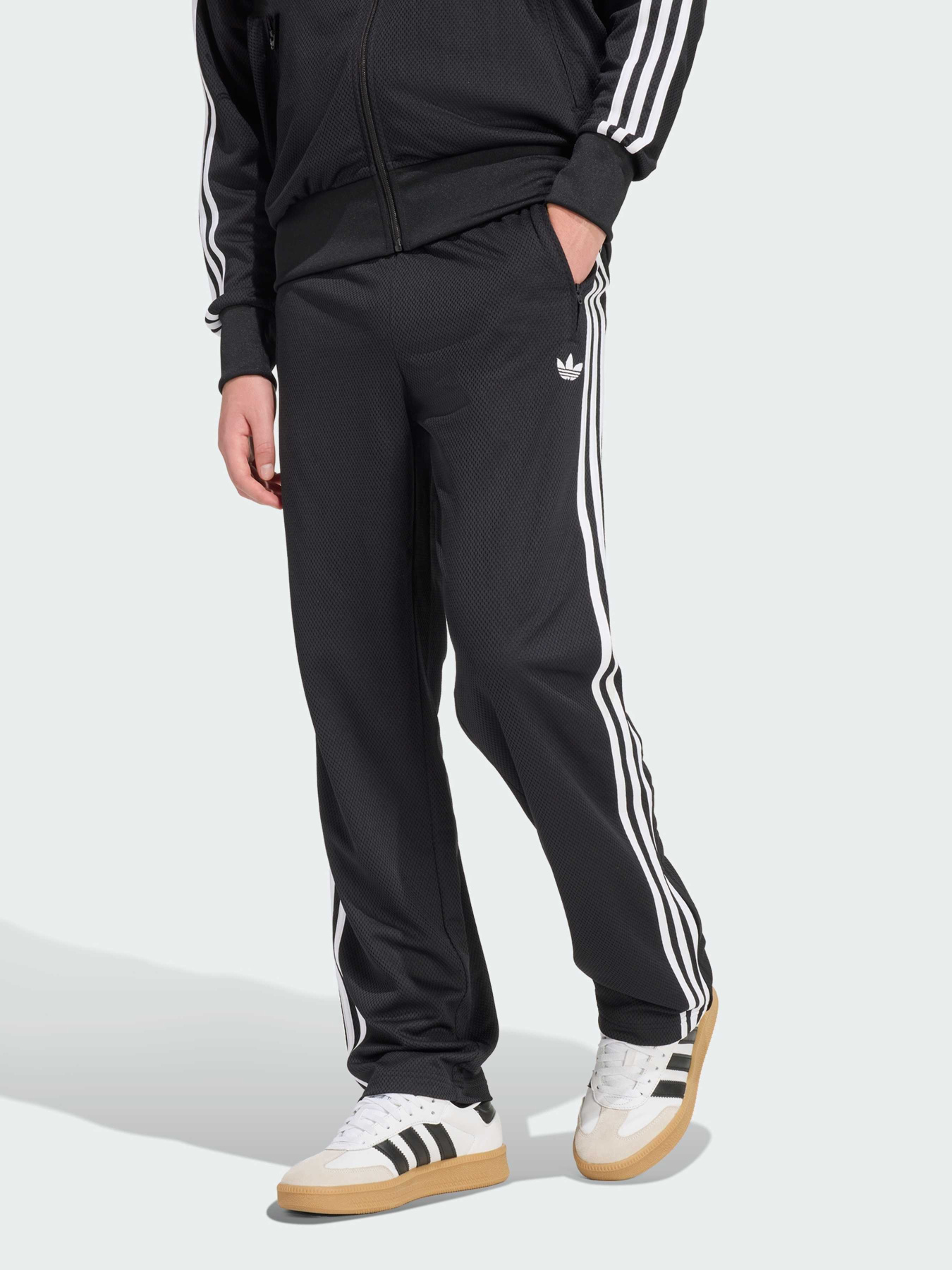 Спортивні штани FIREBIRD ADICOLOR MESH модель KE0767 Спортивні штани FIREBIRD ADICOLOR MESH модель KE0767 Фото