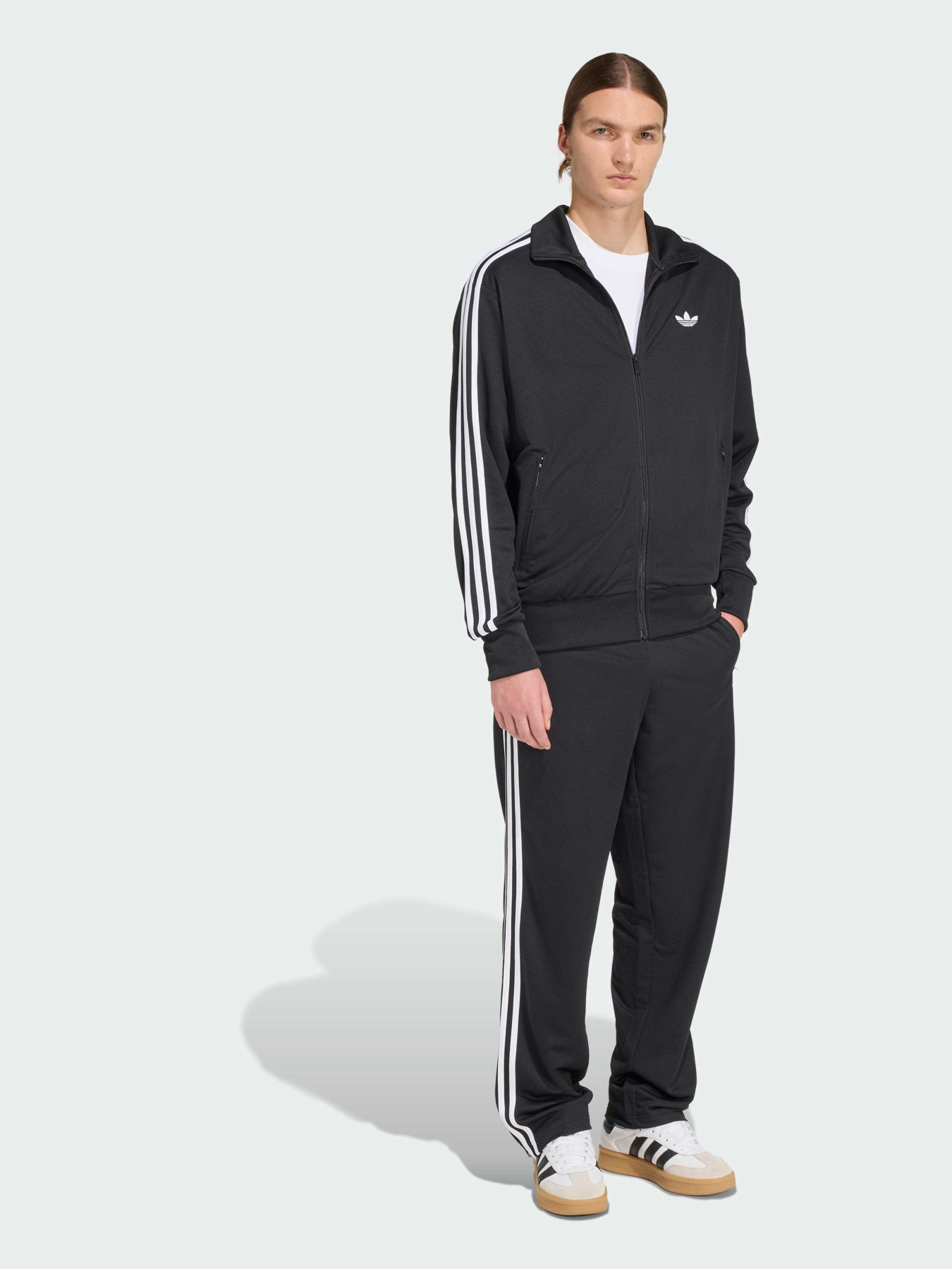 Повседневные штаны Adidas Adicolor модель KE0767 Фото