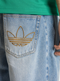 Широкие джинсы Adidas модель KE0112 Широкие джинсы Adidas модель KE0112 Фото