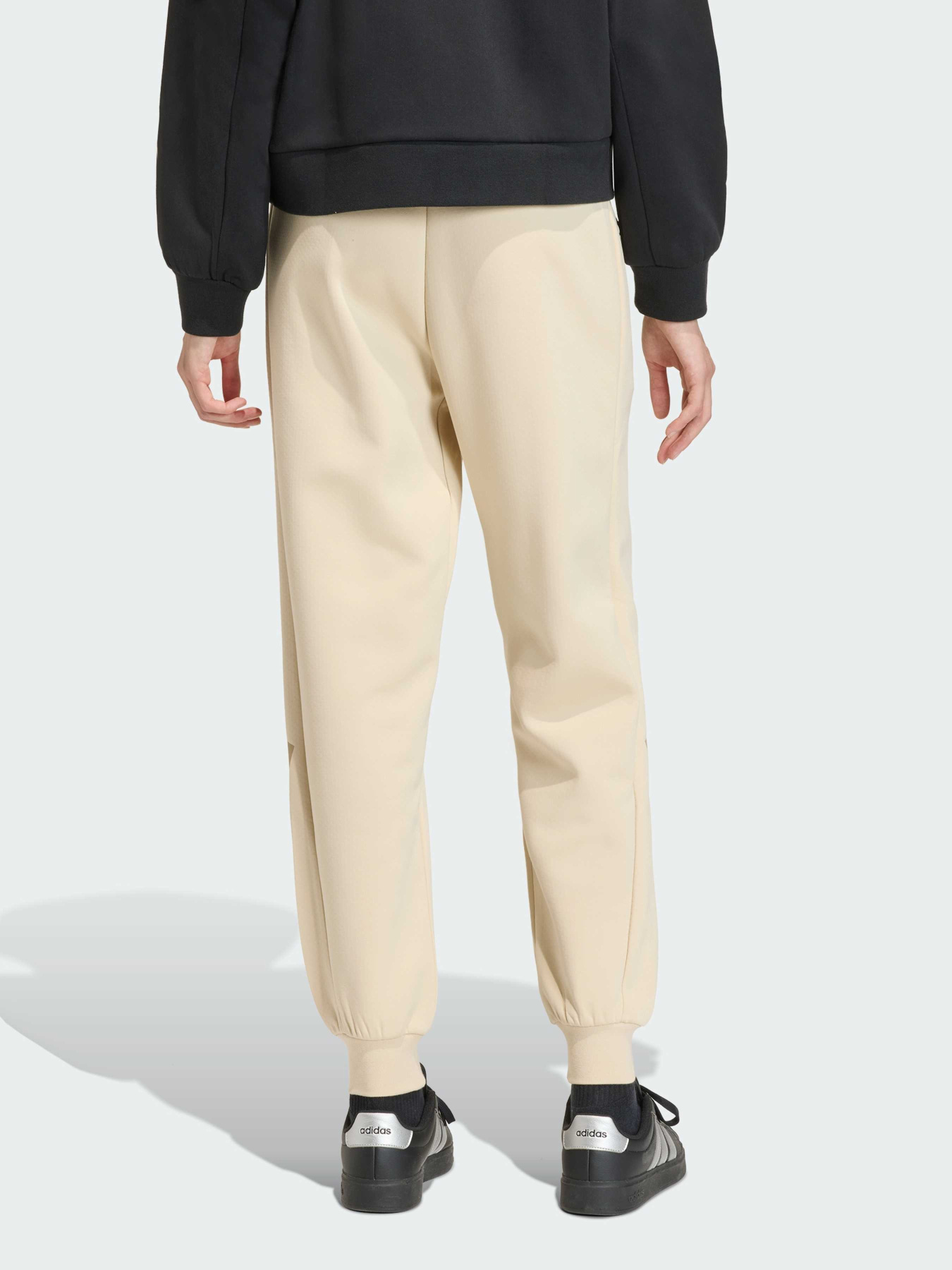 Джогери Adidas ZNE модель KC7713 Джогери Adidas ZNE модель KC7713 Фото