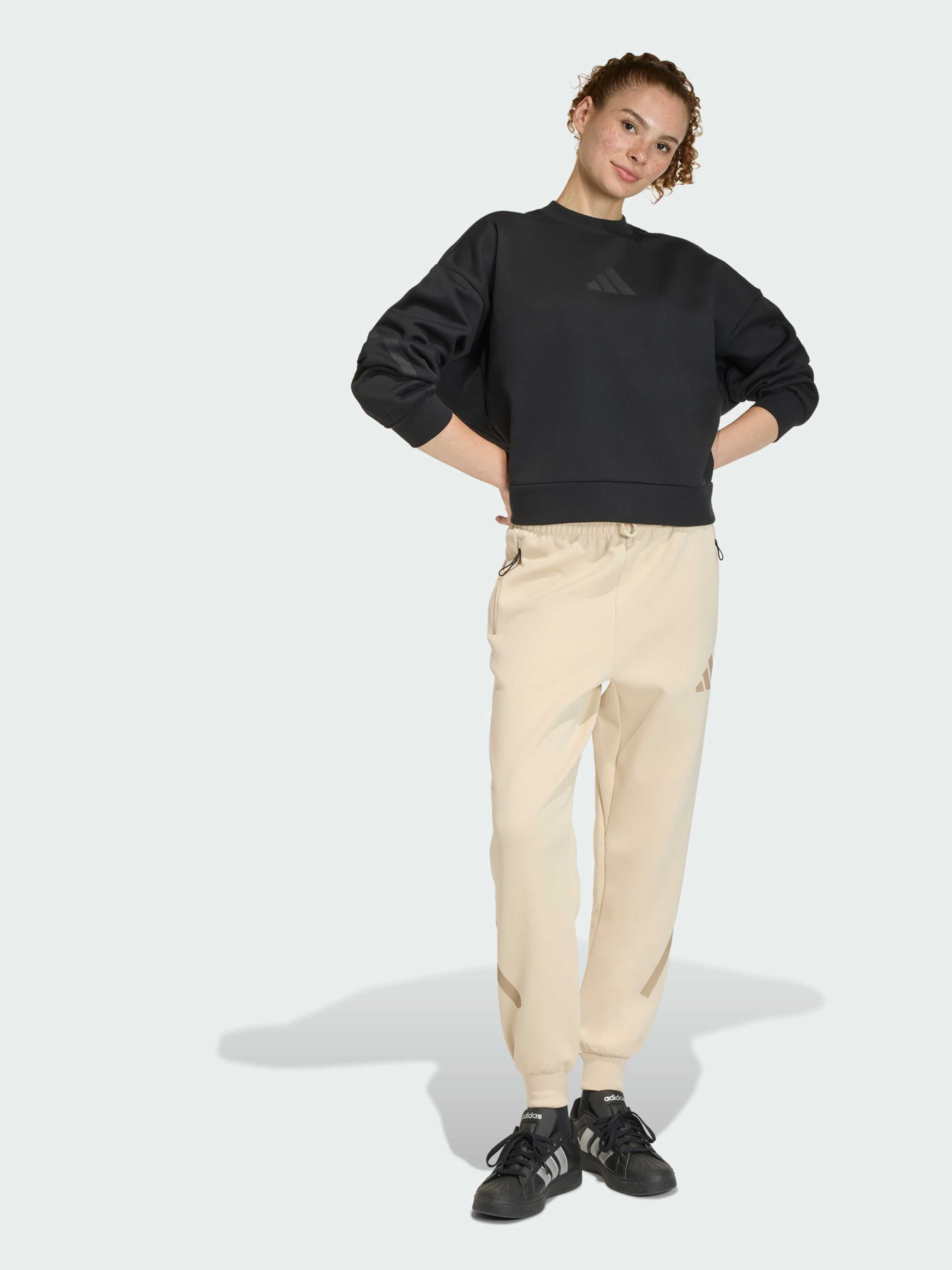 Джогери Adidas ZNE модель KC7713 Джогери Adidas ZNE модель KC7713 Фото