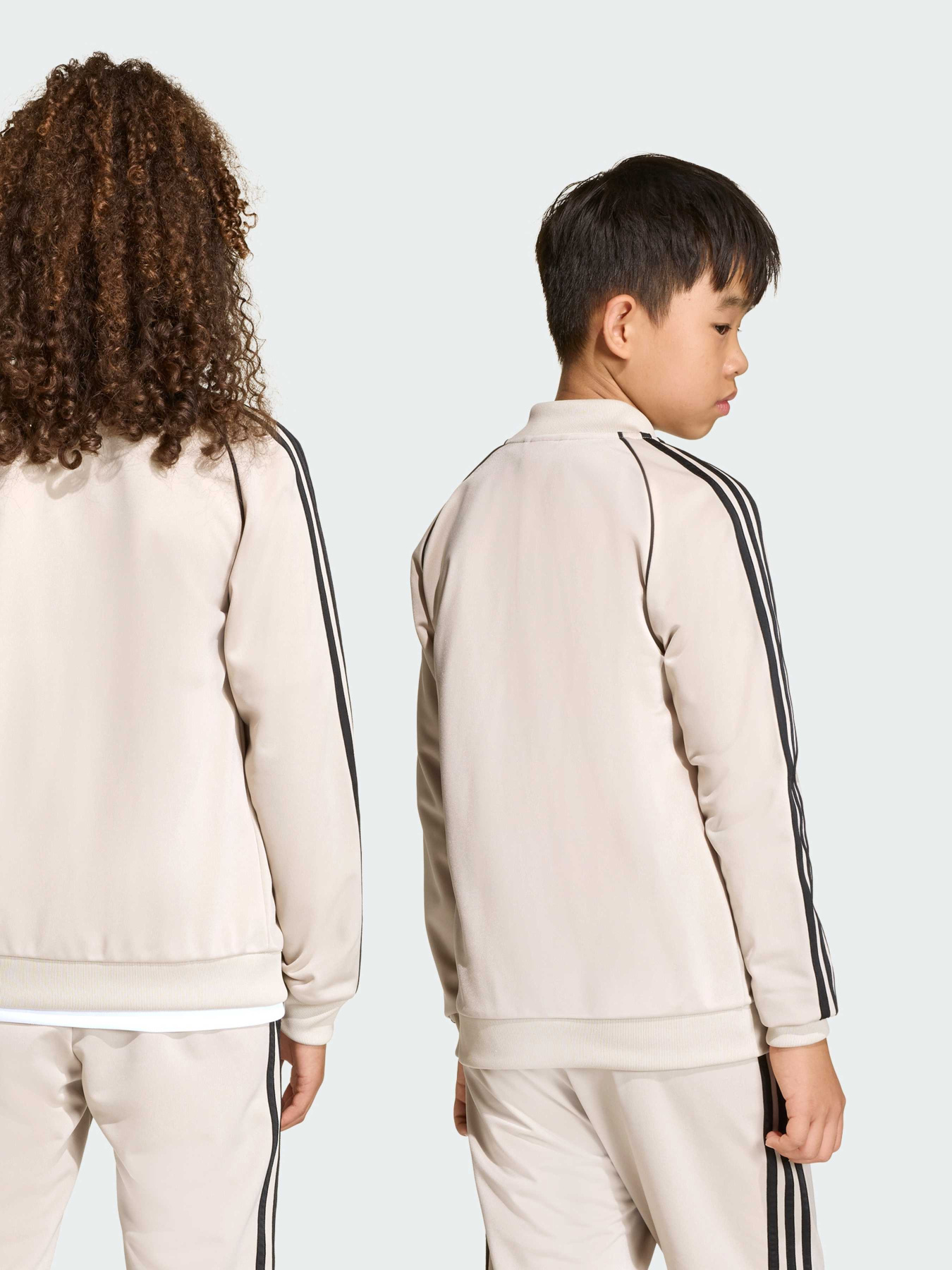 Кофта Adidas Adicolor модель KE2855 Кофта Adidas Adicolor модель KE2855 Фото