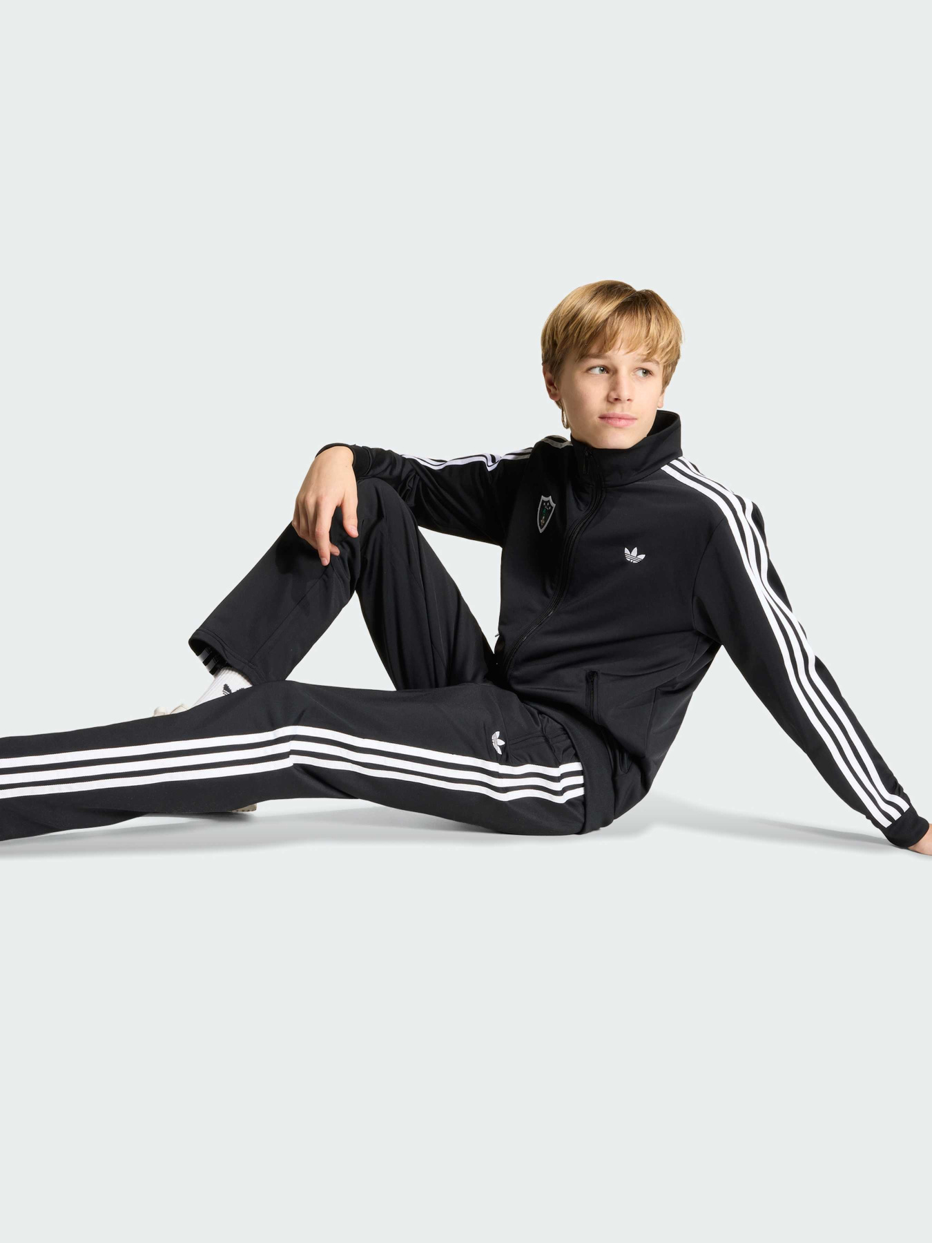 Кофта Adidas x Disney модель KC8440 Кофта Adidas x Disney модель KC8440 Фото