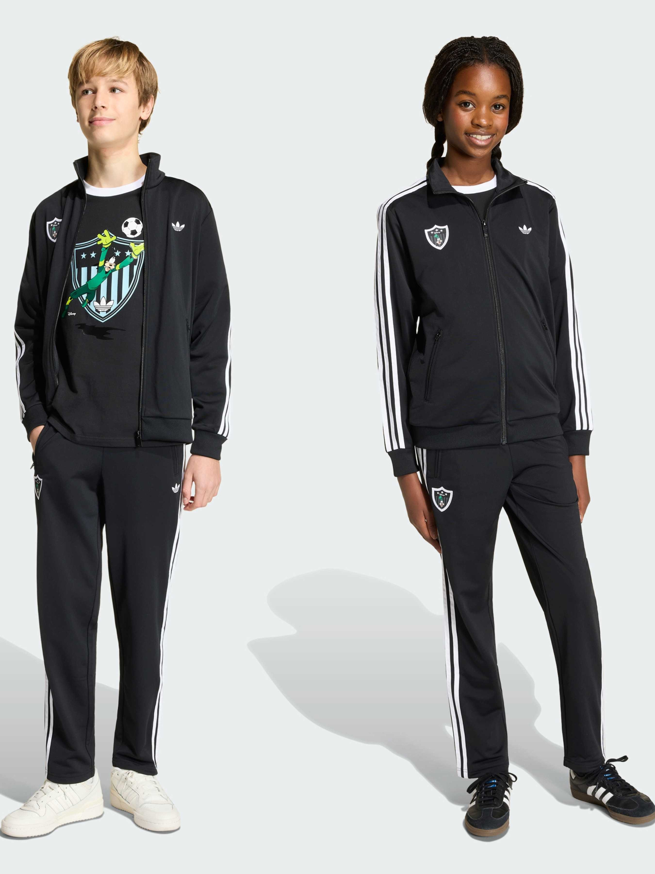 Повседневные штаны Adidas x Disney модель KC8441 Повседневные штаны Adidas x Disney модель KC8441 Фото