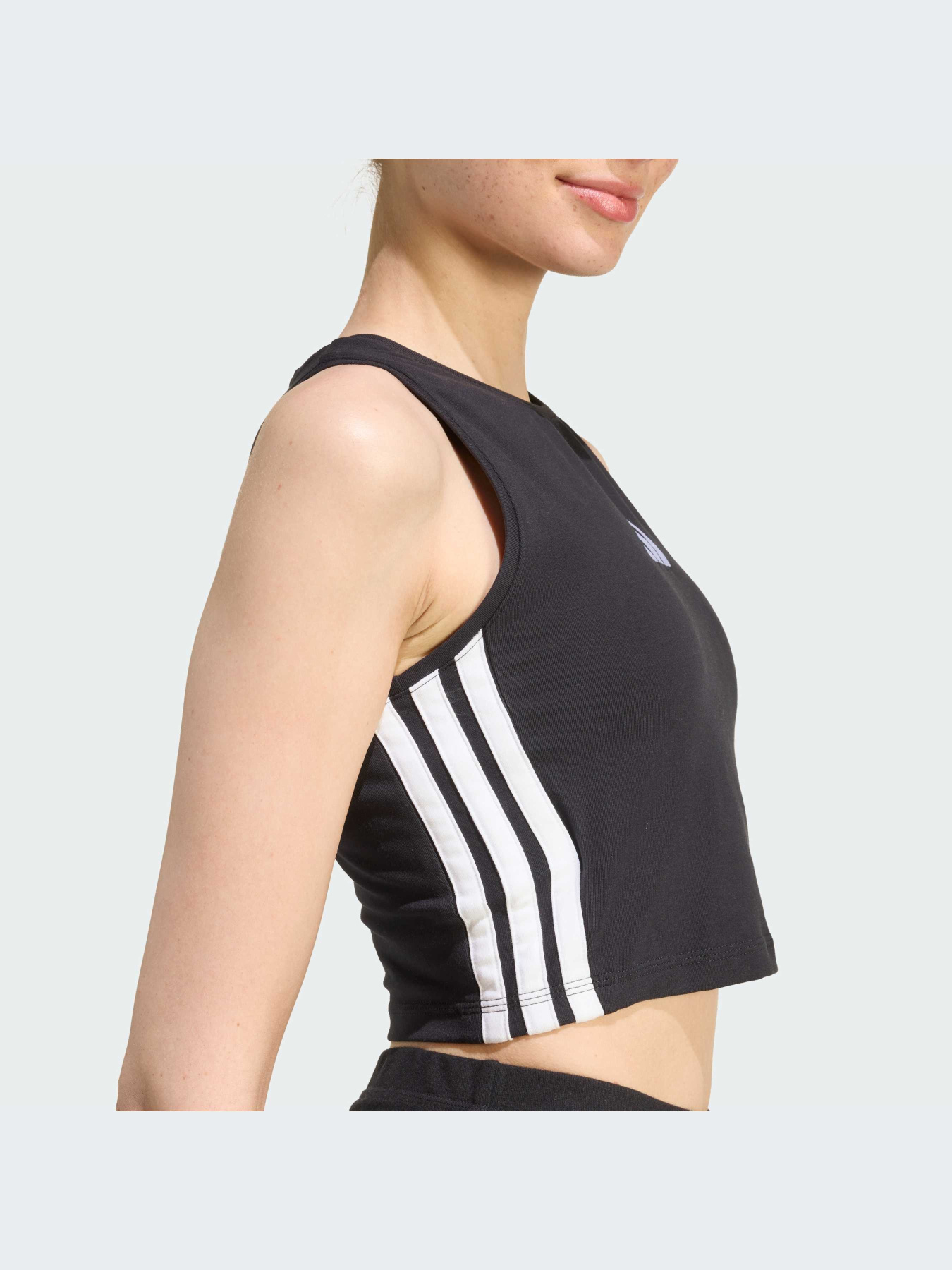 Футболки и поло Adidas модель KC5181-KZ Футболки и поло Adidas модель KC5181-KZ Фото