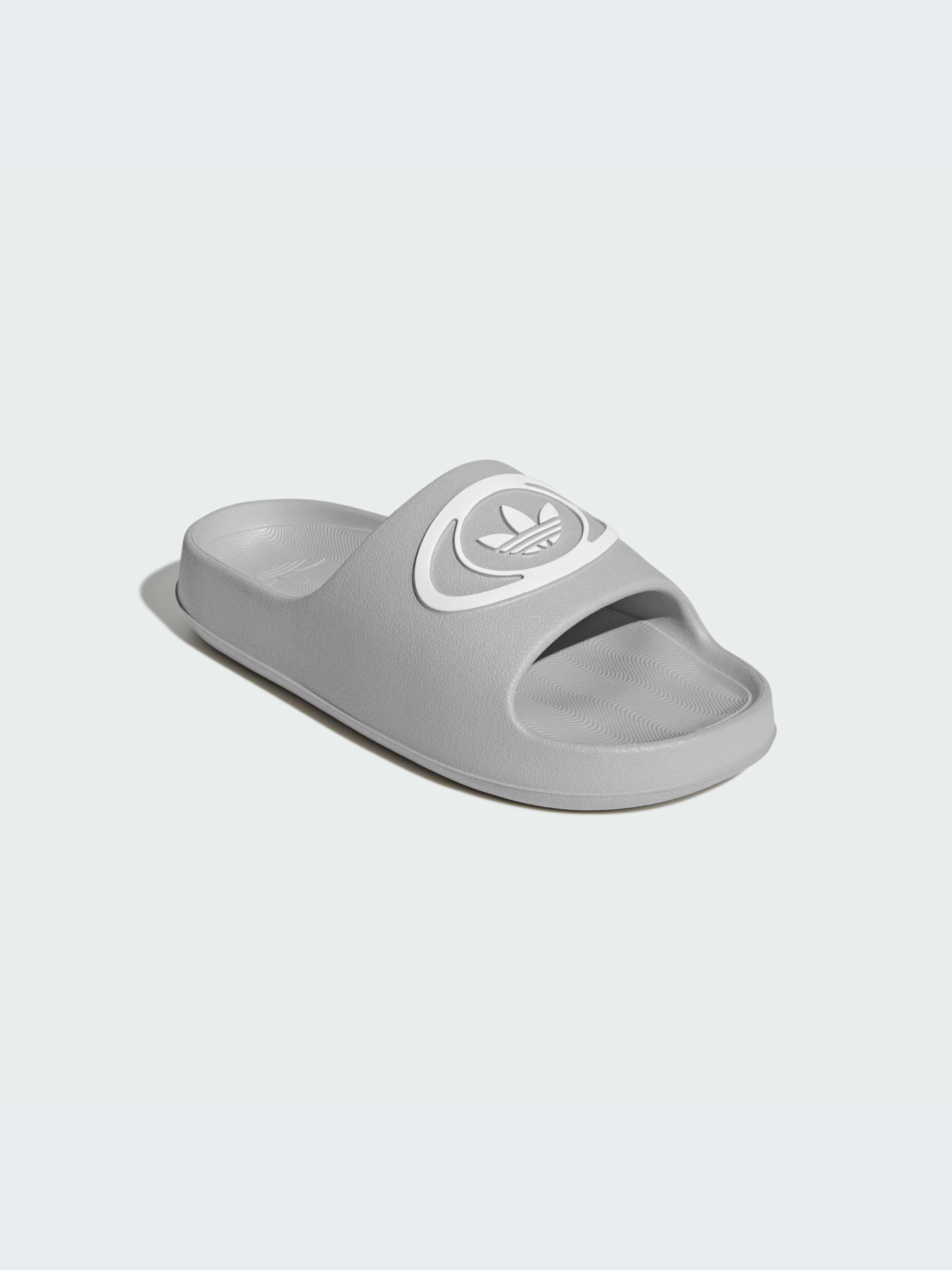 Шлёпанцы Adidas Adilette модель KK3579-KZ Шлёпанцы Adidas Adilette модель KK3579-KZ Фото