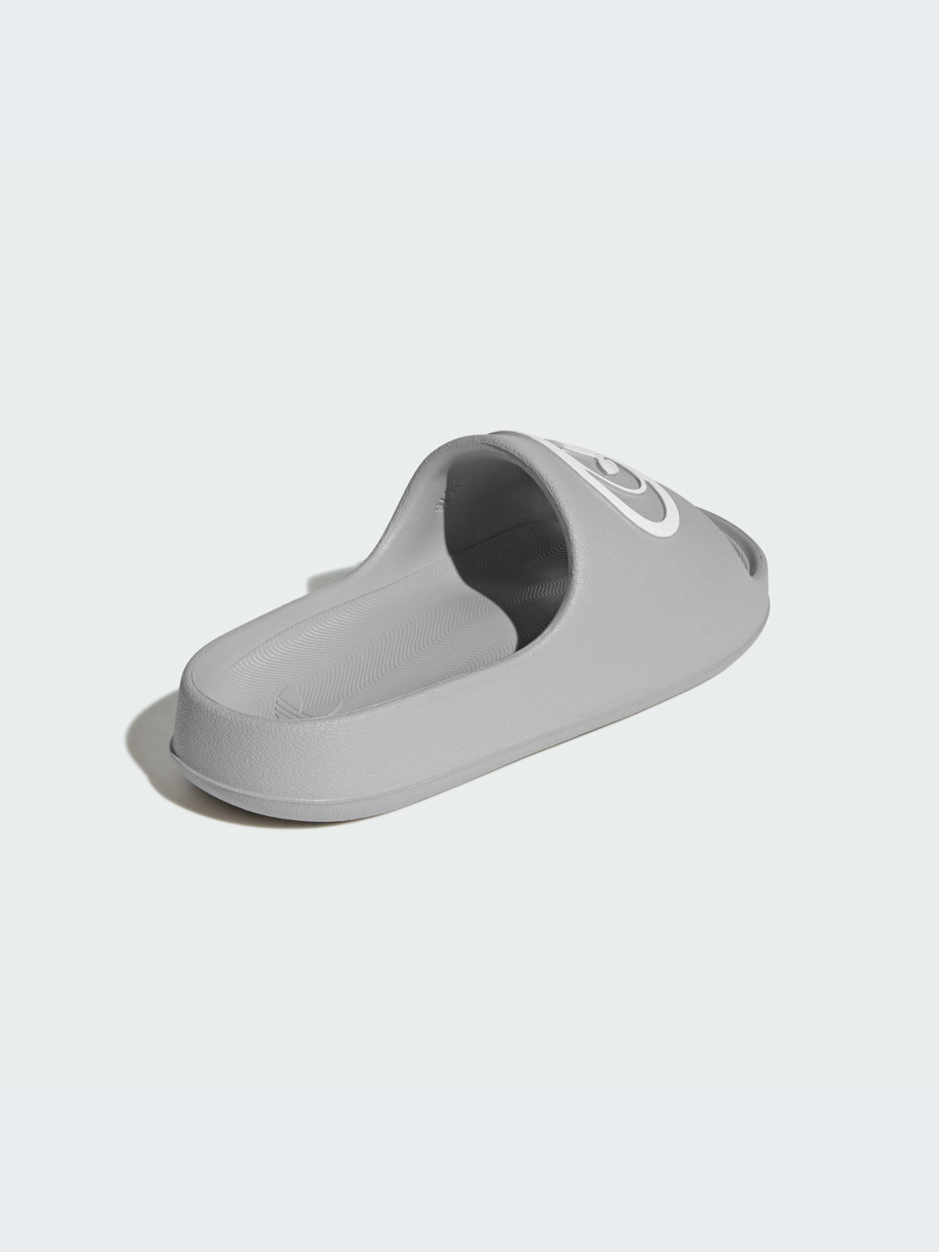 Шлёпанцы Adidas Adilette модель KK3579-KZ Шлёпанцы Adidas Adilette модель KK3579-KZ Фото