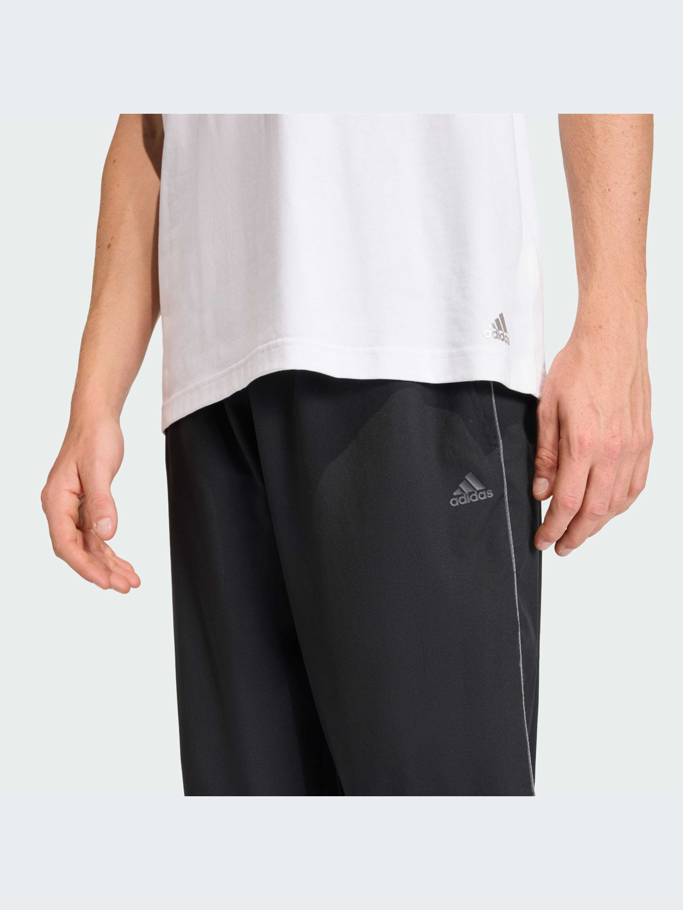 Брюки Adidas модель KE0742-KZ Брюки Adidas модель KE0742-KZ Фото