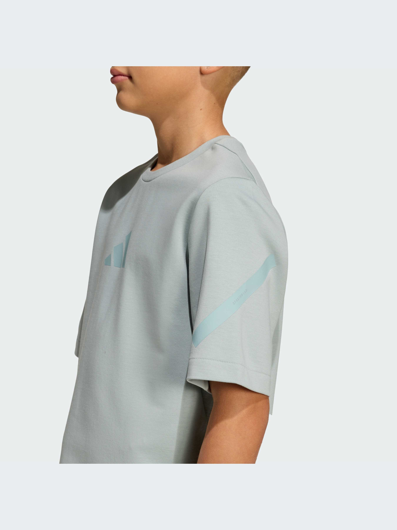 Футболки и поло Adidas ZNE модель KD8579-KZ Футболки и поло Adidas ZNE модель KD8579-KZ Фото