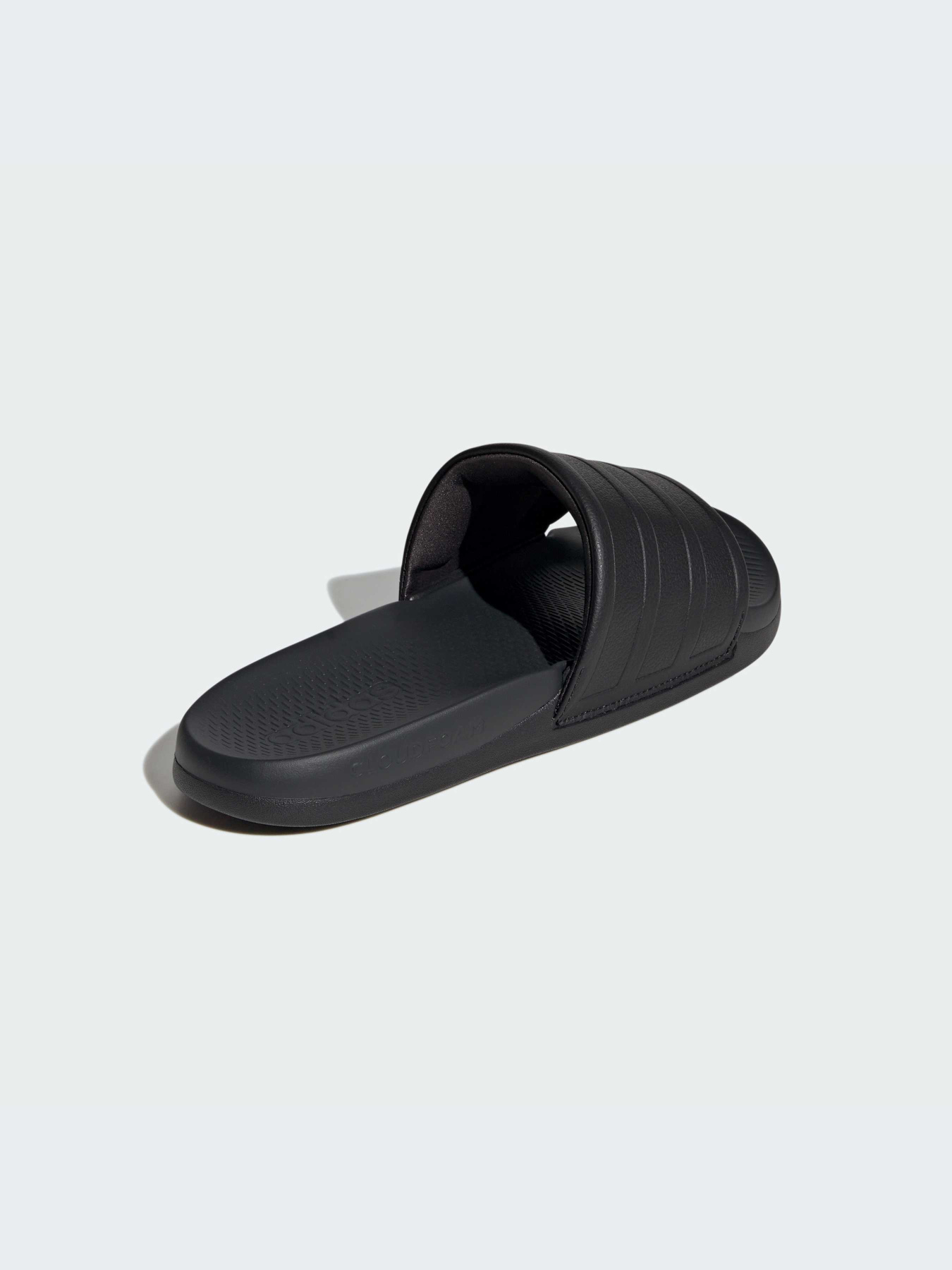 Шлёпанцы Adidas Adilette модель HQ2467-KZ Шлёпанцы Adidas Adilette модель HQ2467-KZ Фото