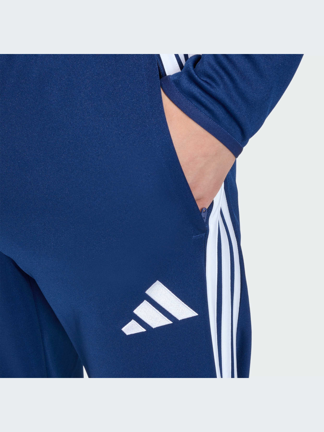 Брюки Adidas Tiro модель JY7229-KZ Брюки Adidas Tiro модель JY7229-KZ Фото