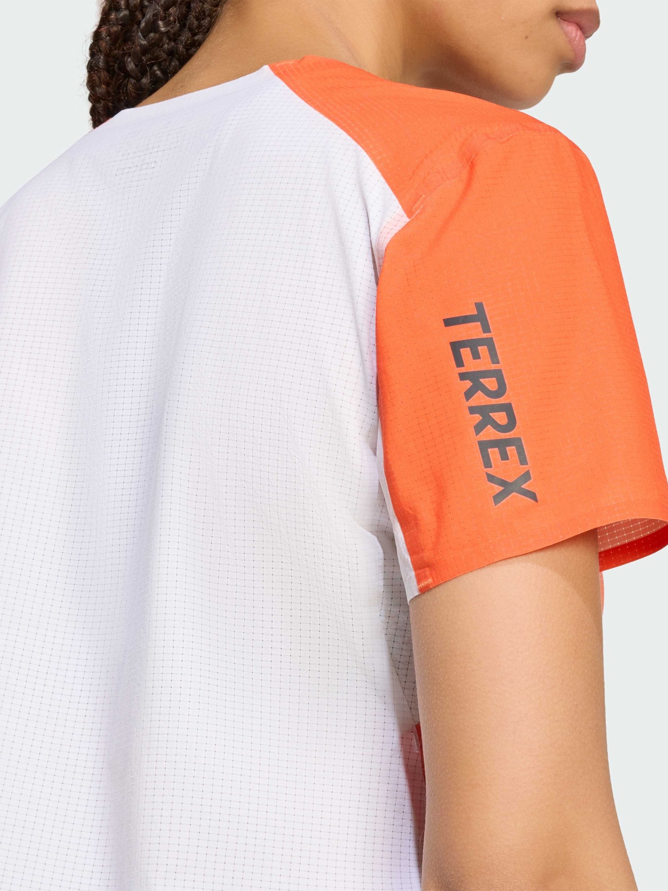 Спортивная футболка Adidas модель JV6530 Фото