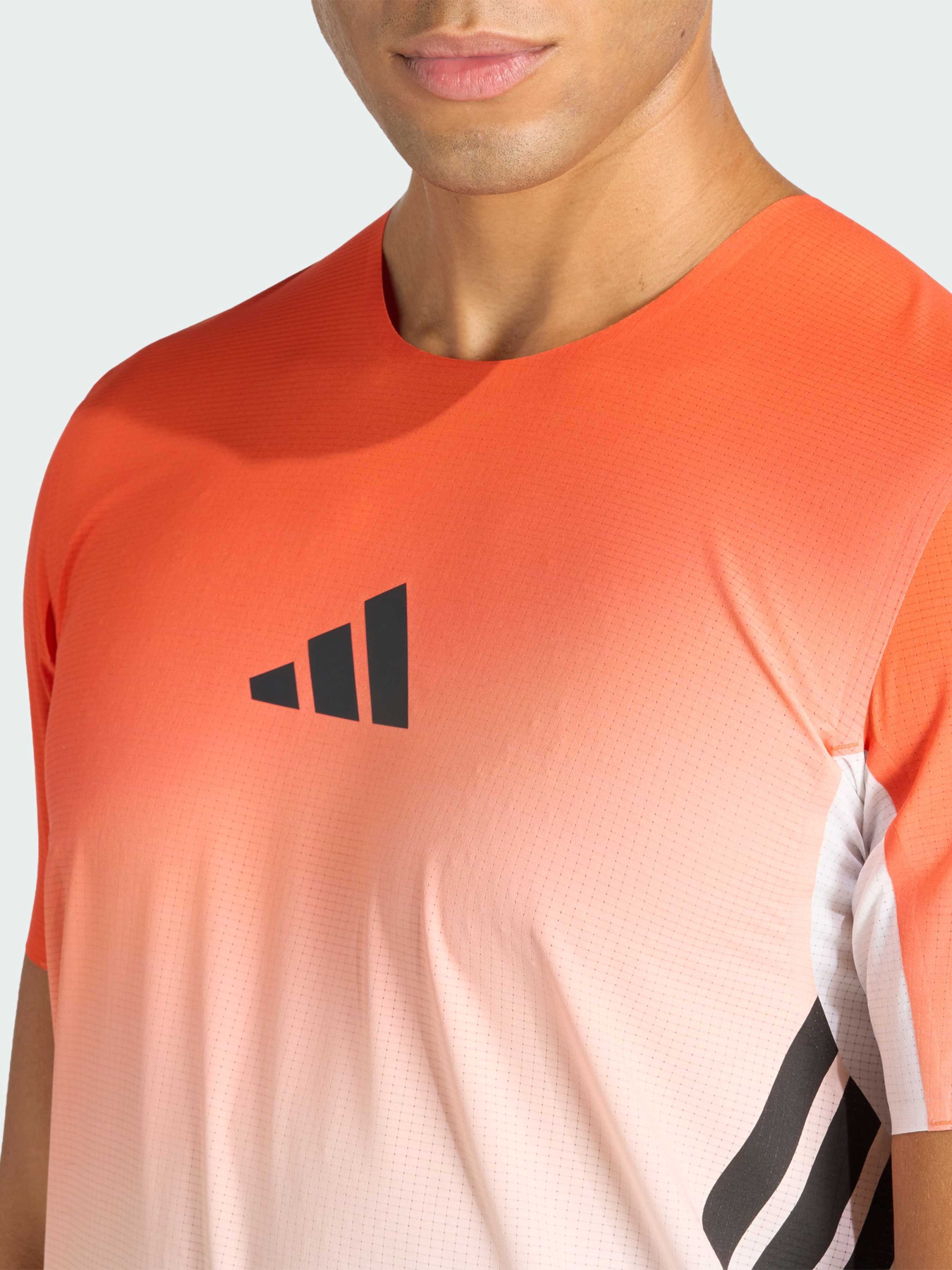 Спортивна футболка Adidas модель JV9036 Спортивна футболка Adidas модель JV9036 Фото