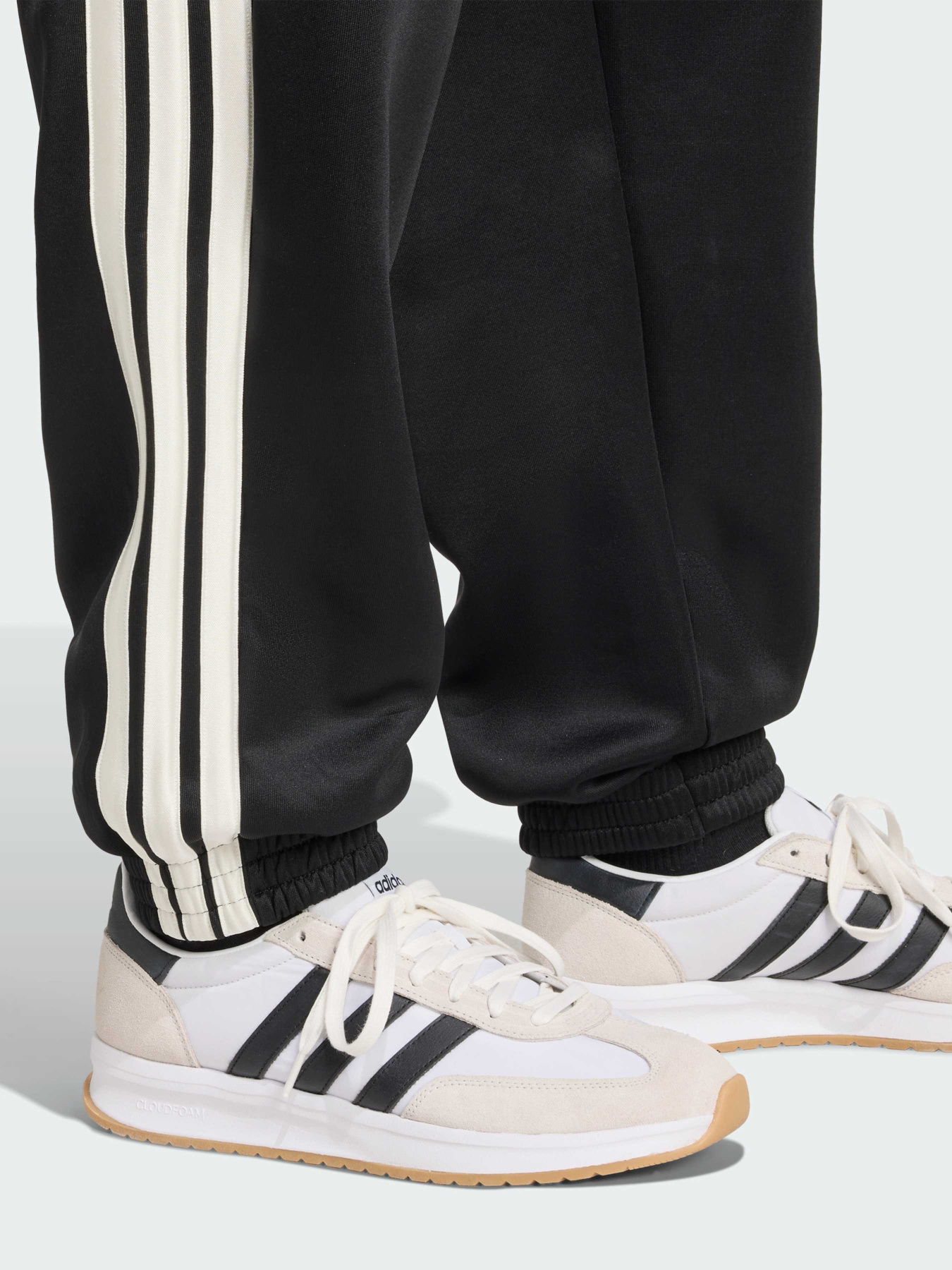 Джоггеры Adidas модель JN1822 Фото