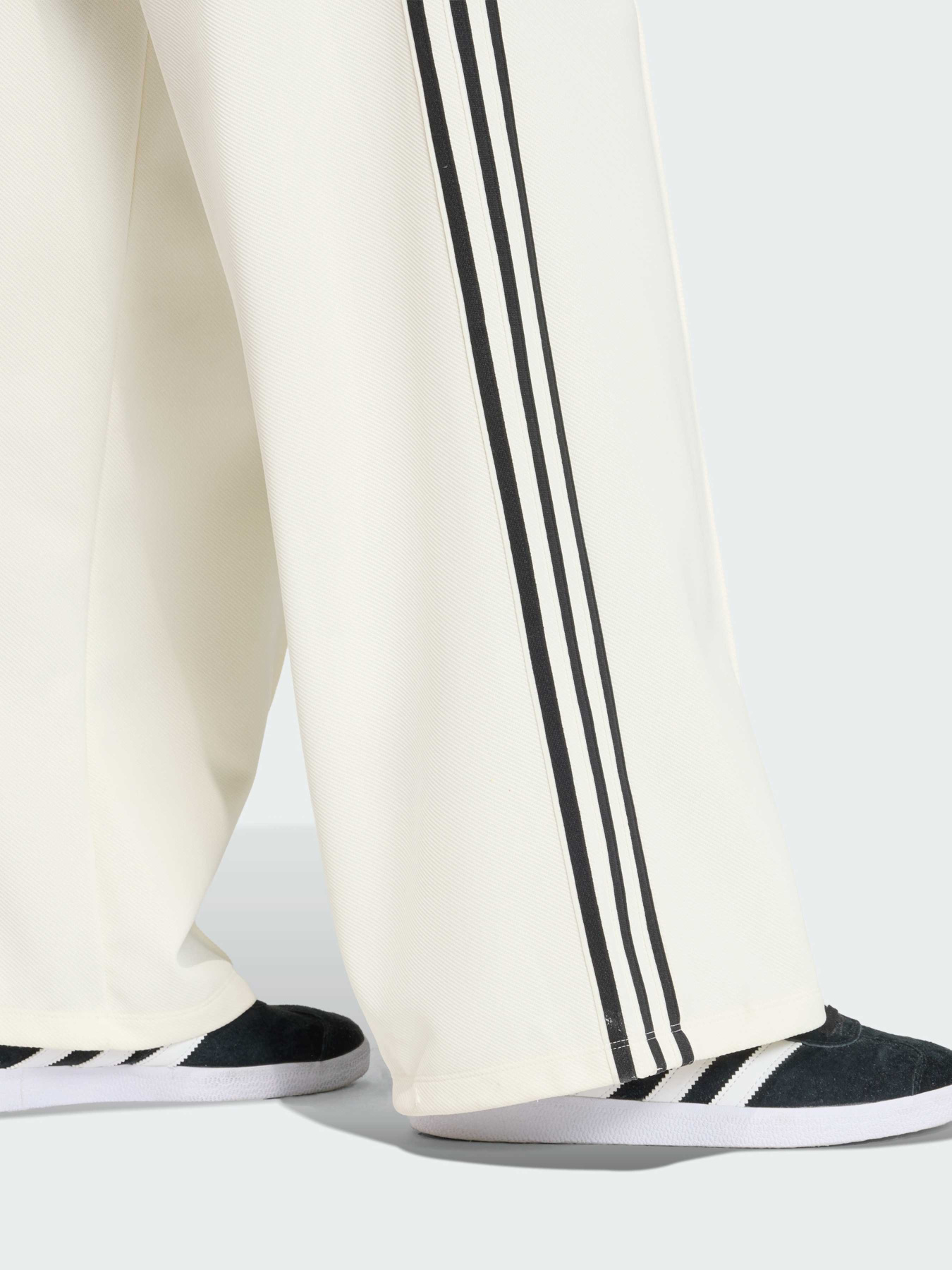 Брюки повседневные Adidas модель KC9089 Фото