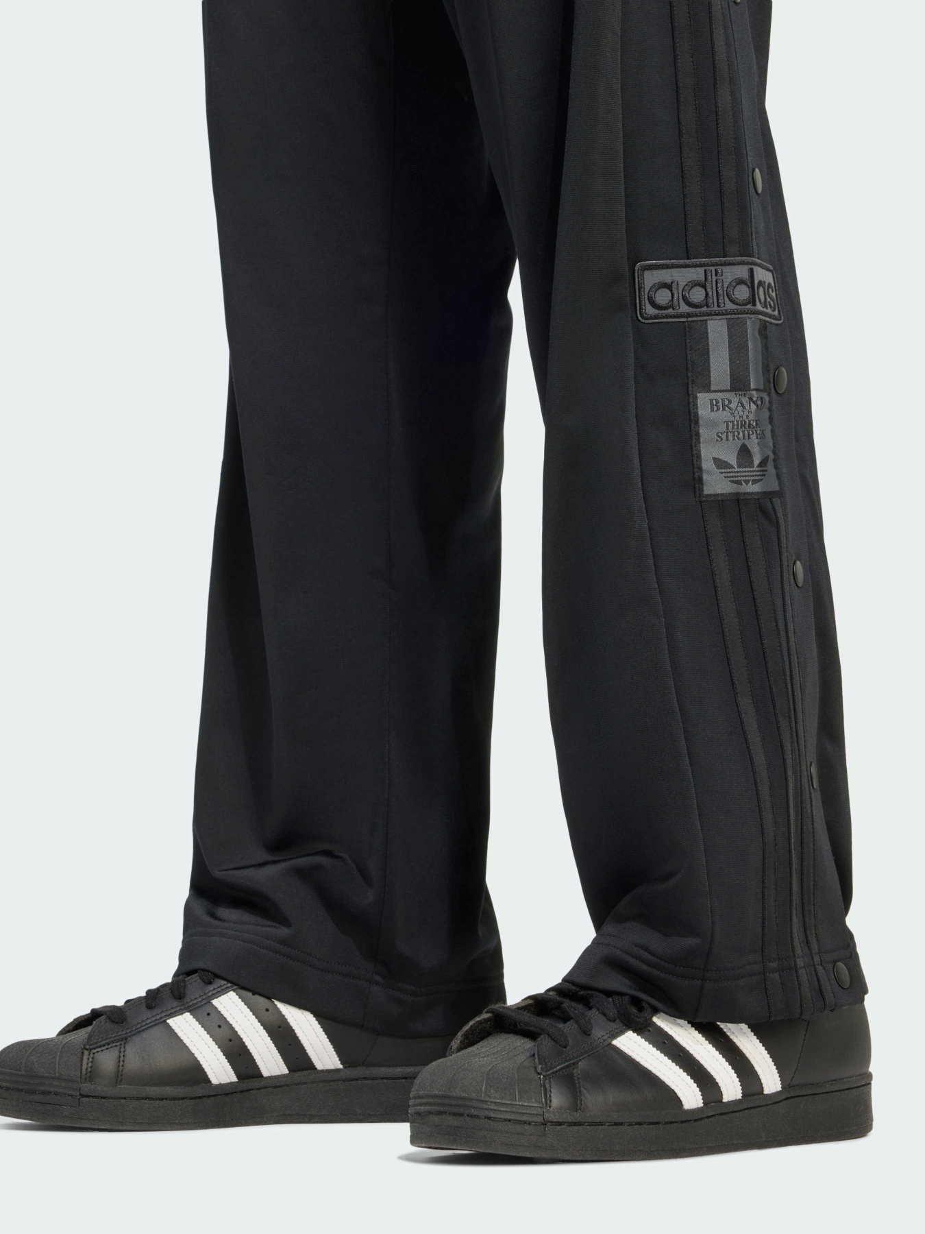 Брюки повседневные Adidas Adicolor модель KD1502 Фото