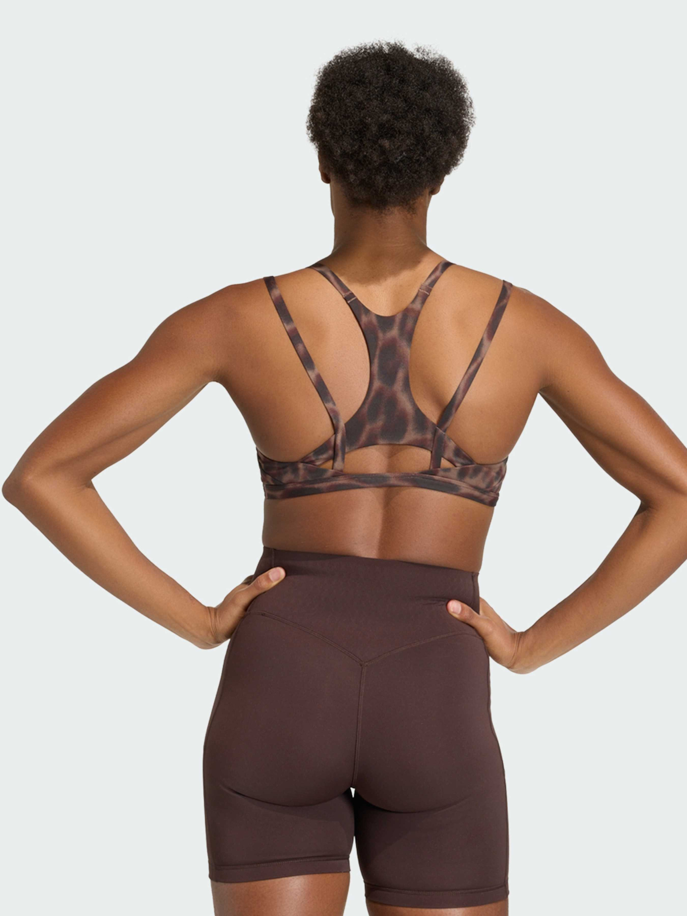 Спортивный топ Adidas модель KF5702 Фото