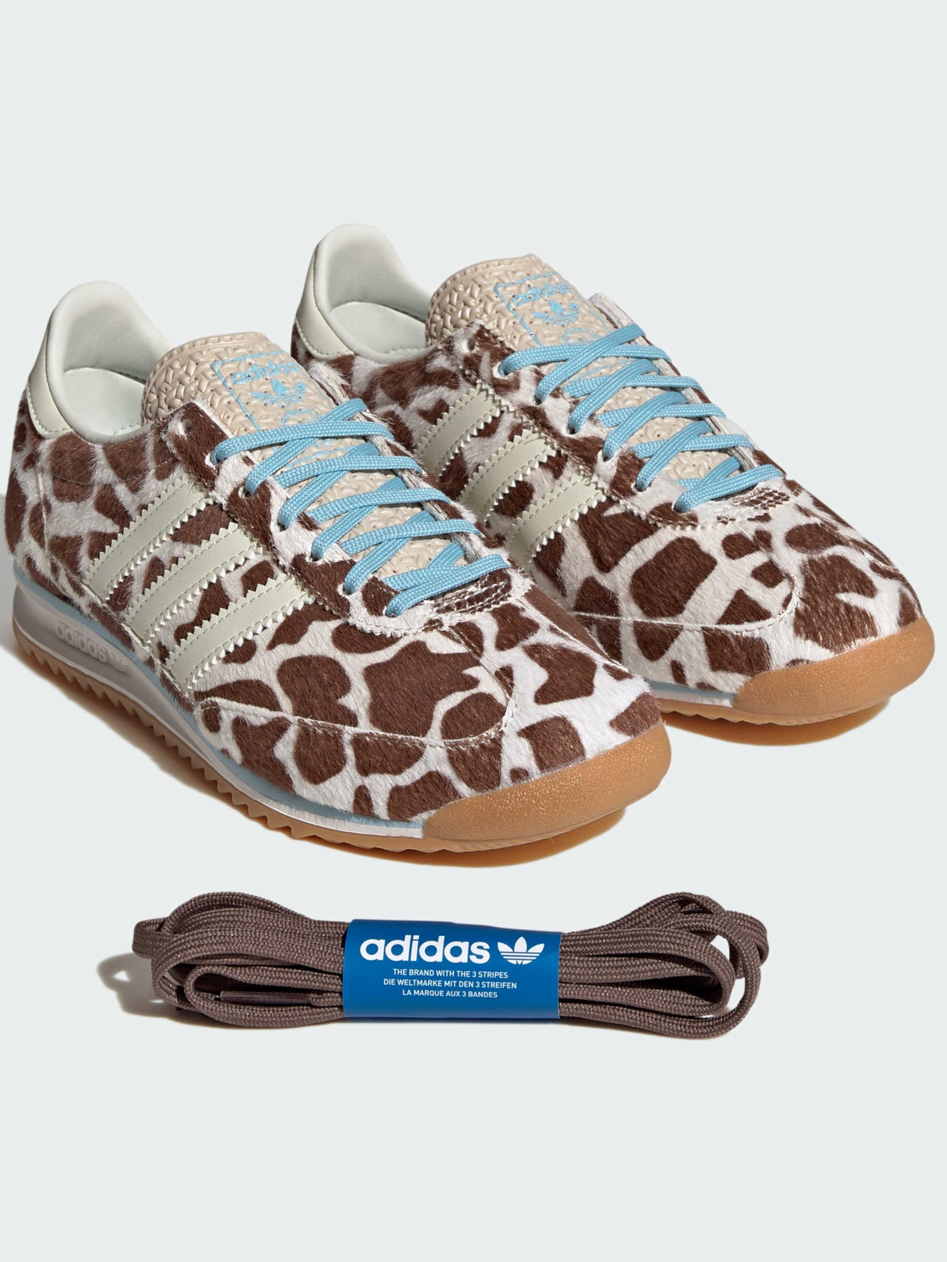 Кроссовки повседневные Adidas модель KH8967 Фото