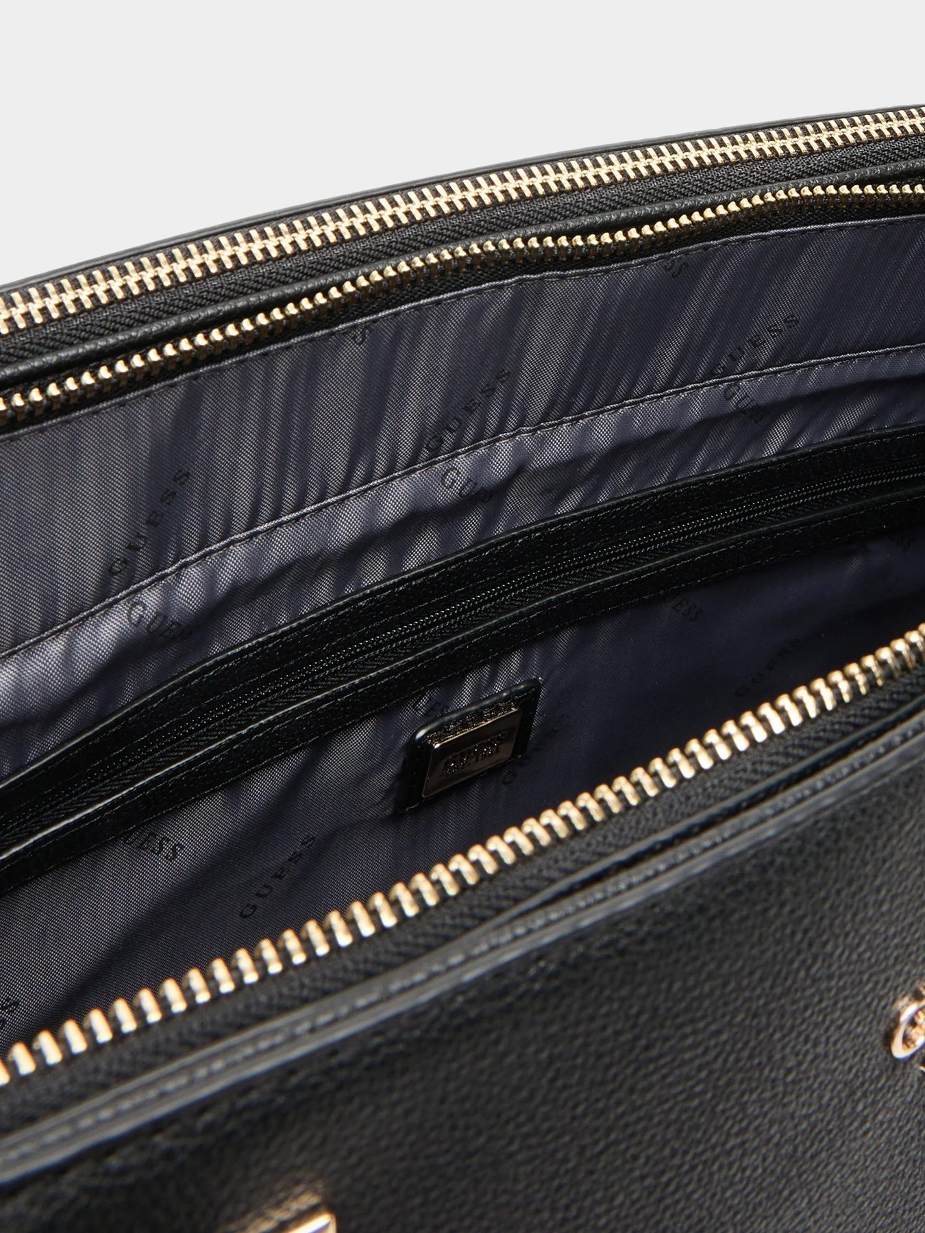 Сумки GUESS модель TWPN95-36024-BLA Фото
