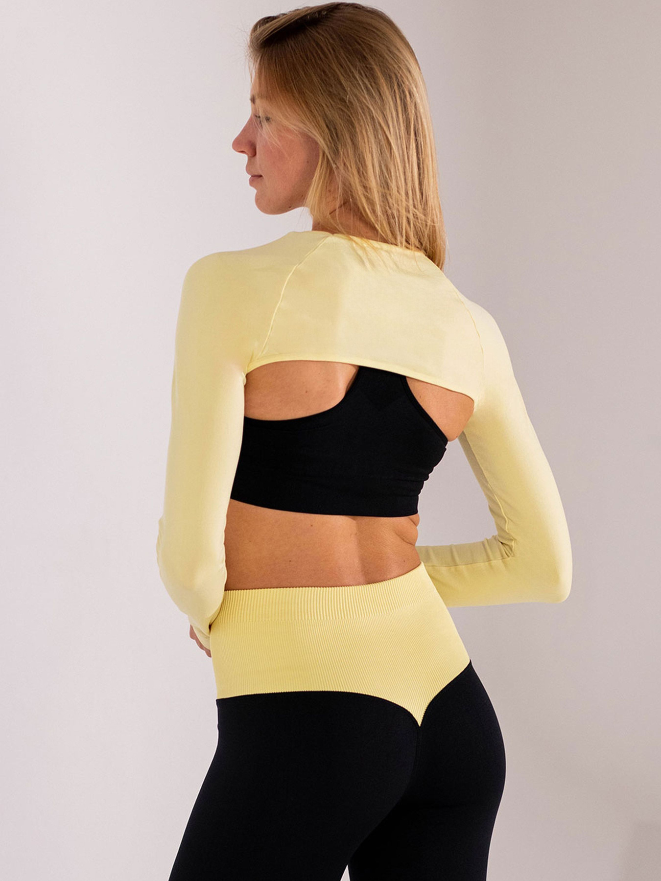 Giulia Женский кроп-лонгслив для многослойных образов FLEX SLEEVE модель UP-00003259 Фото