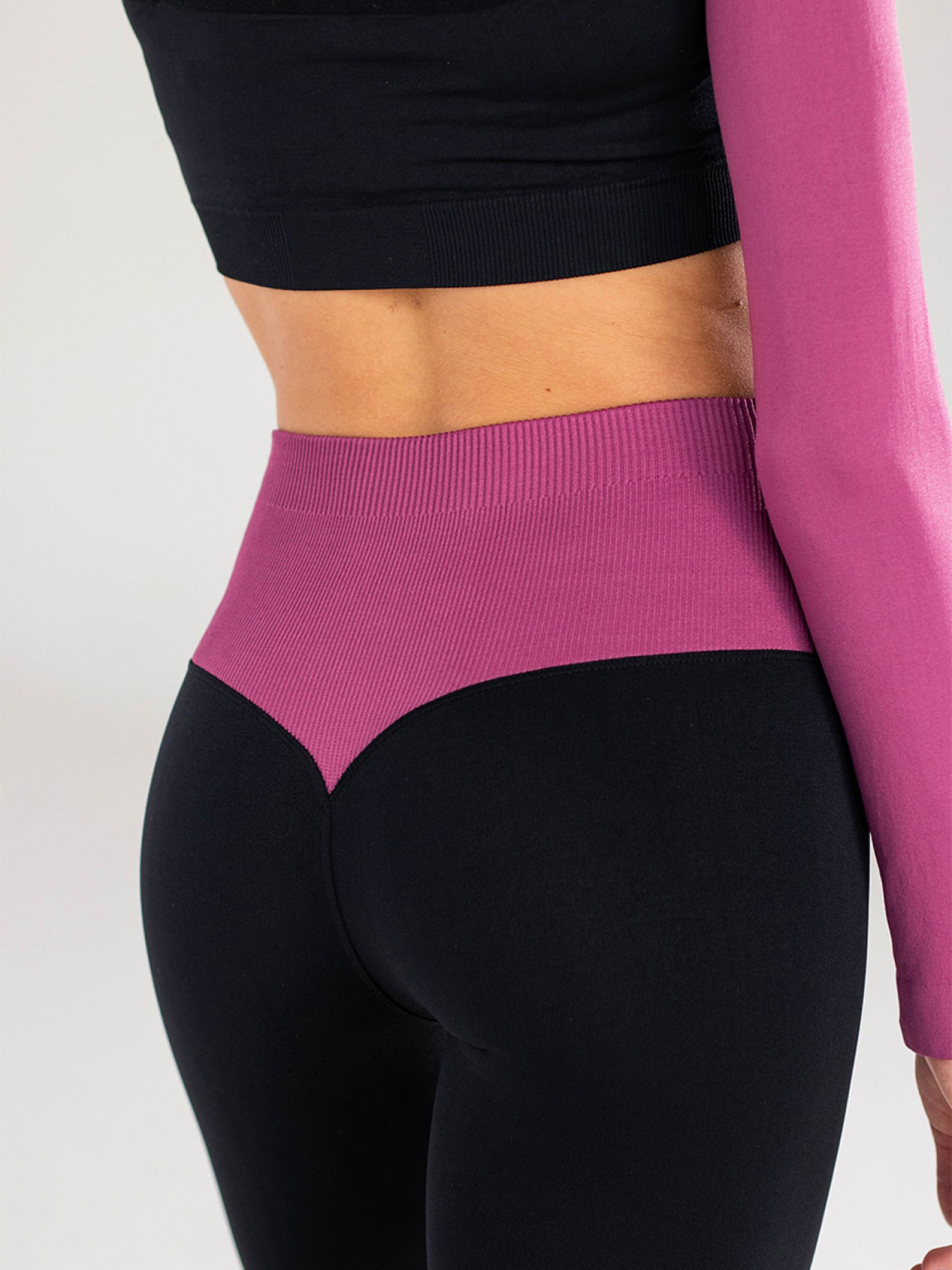 Giulia Женские бесшовные леггинсы с push-up эффектом и контрастным поясом FLEXING LEGGINGS GLAM модель UP-00003265 Фото