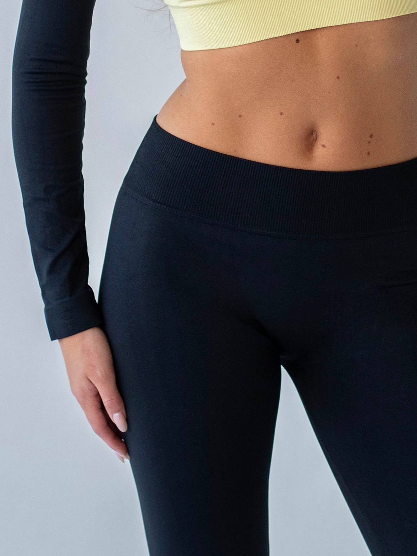 Giulia Женские бесшовные леггинсы клеш с заниженной посадкой FLEXING LEGGINGS JIVE модель UP-00003398 Фото