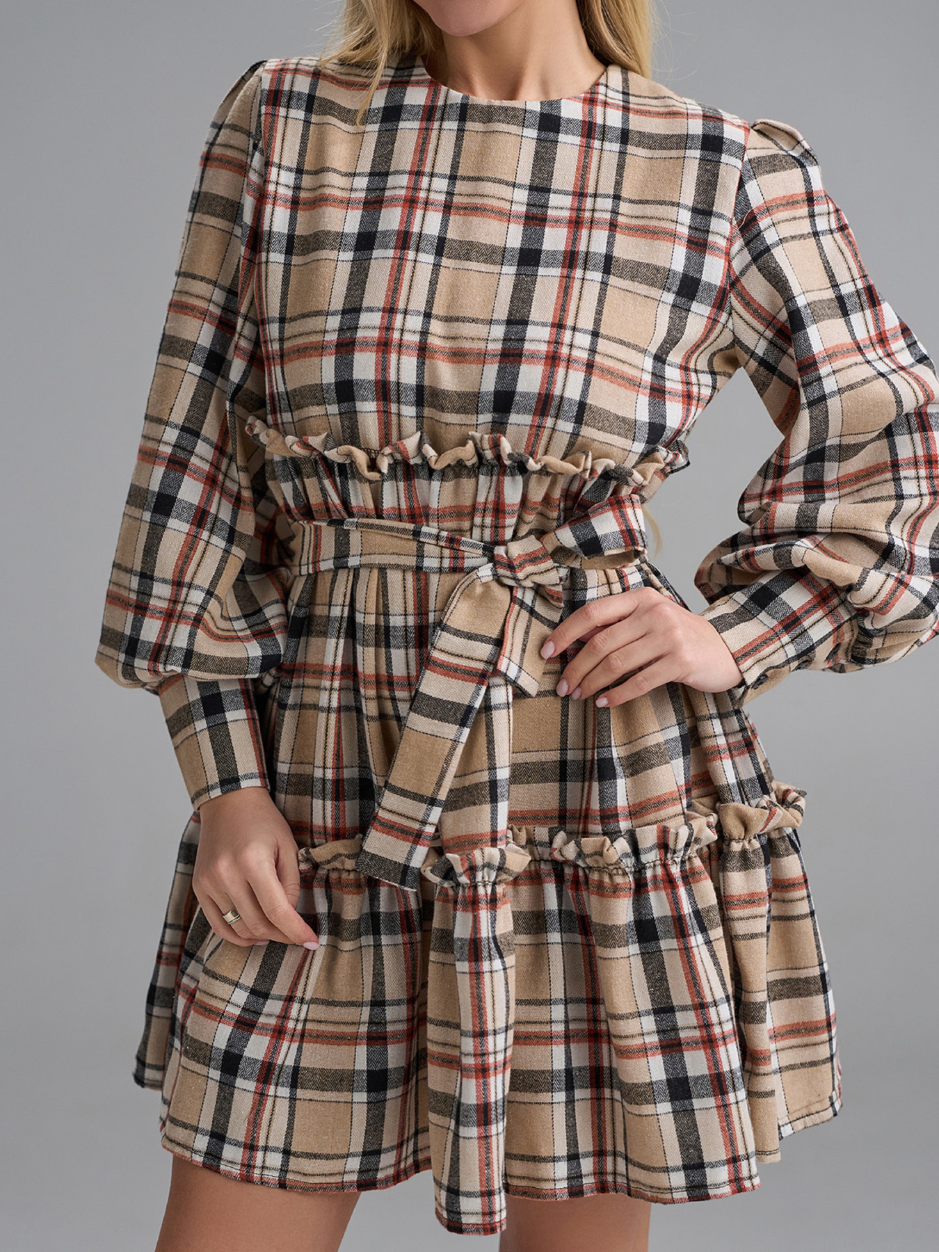 Платье мини ISSA Plus модель 15497_бежевый Платье мини ISSA Plus модель 15497_бежевый Фото