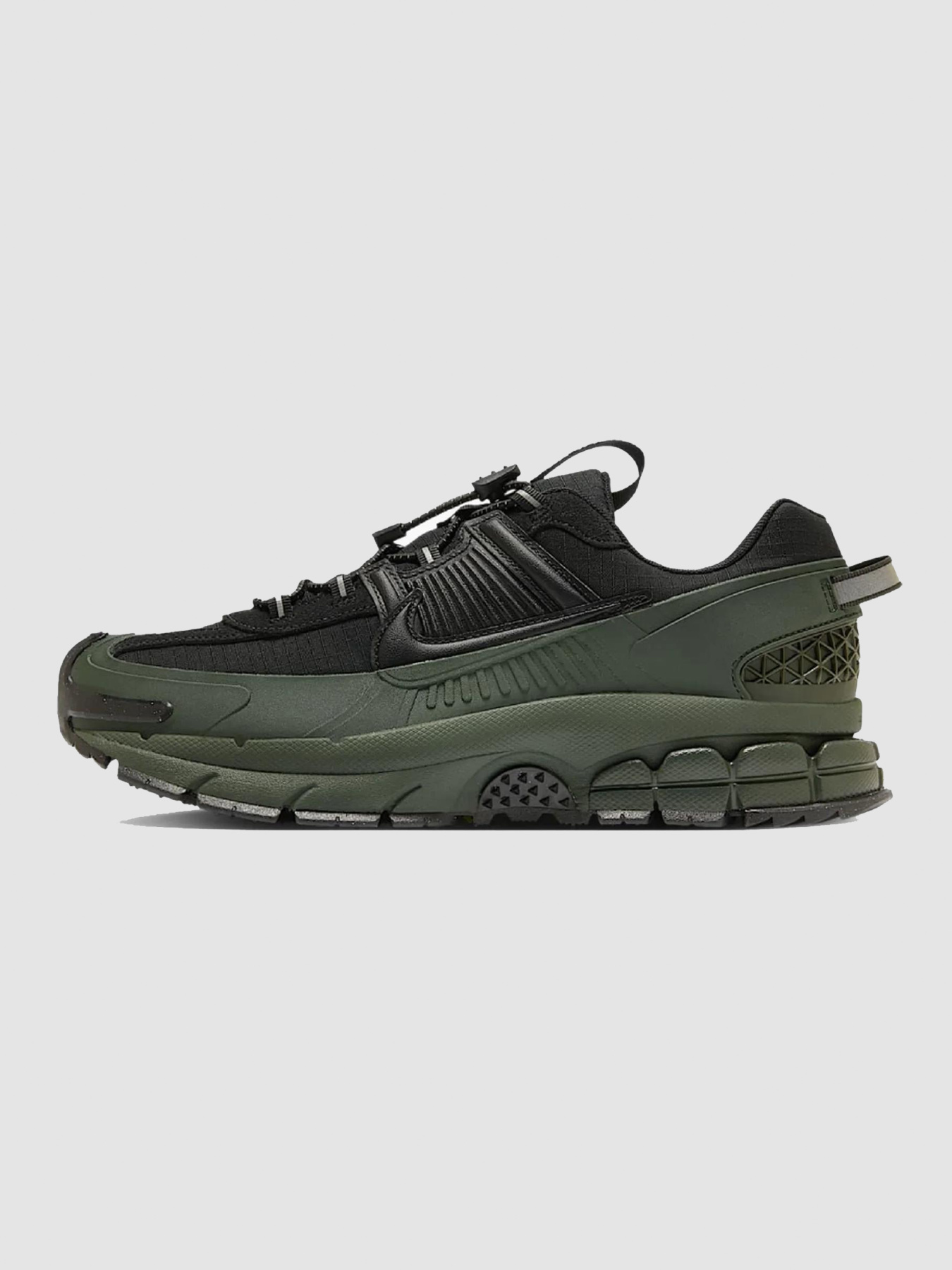Кроссовки мужские Nike Zoom Vomero Roam Olive (FV2295-300) модель FV2295-300 Фото
