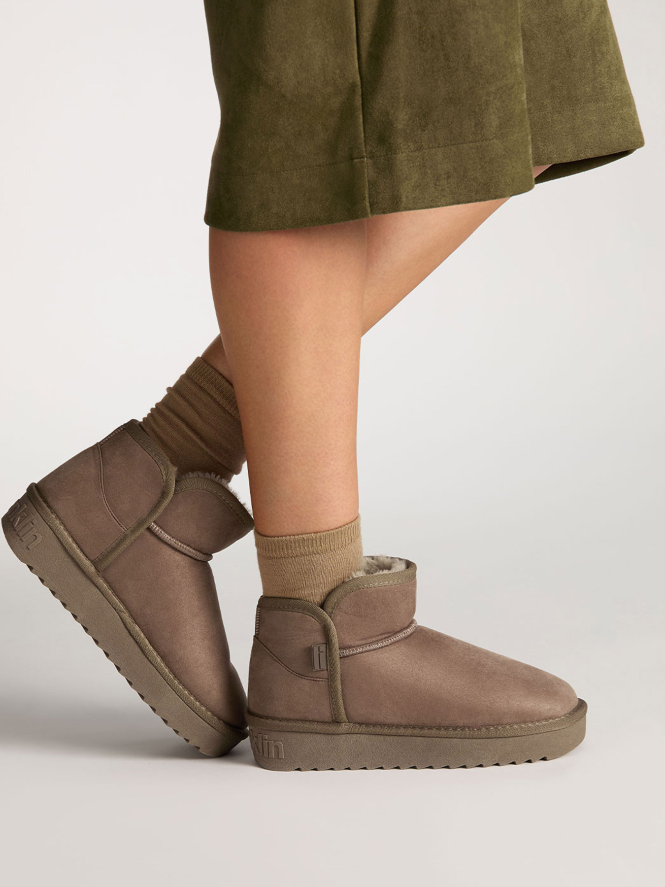 Угги жіночі D.Franklin NORDIC LOW BASIC модель DFSH370021-TAUP Фото