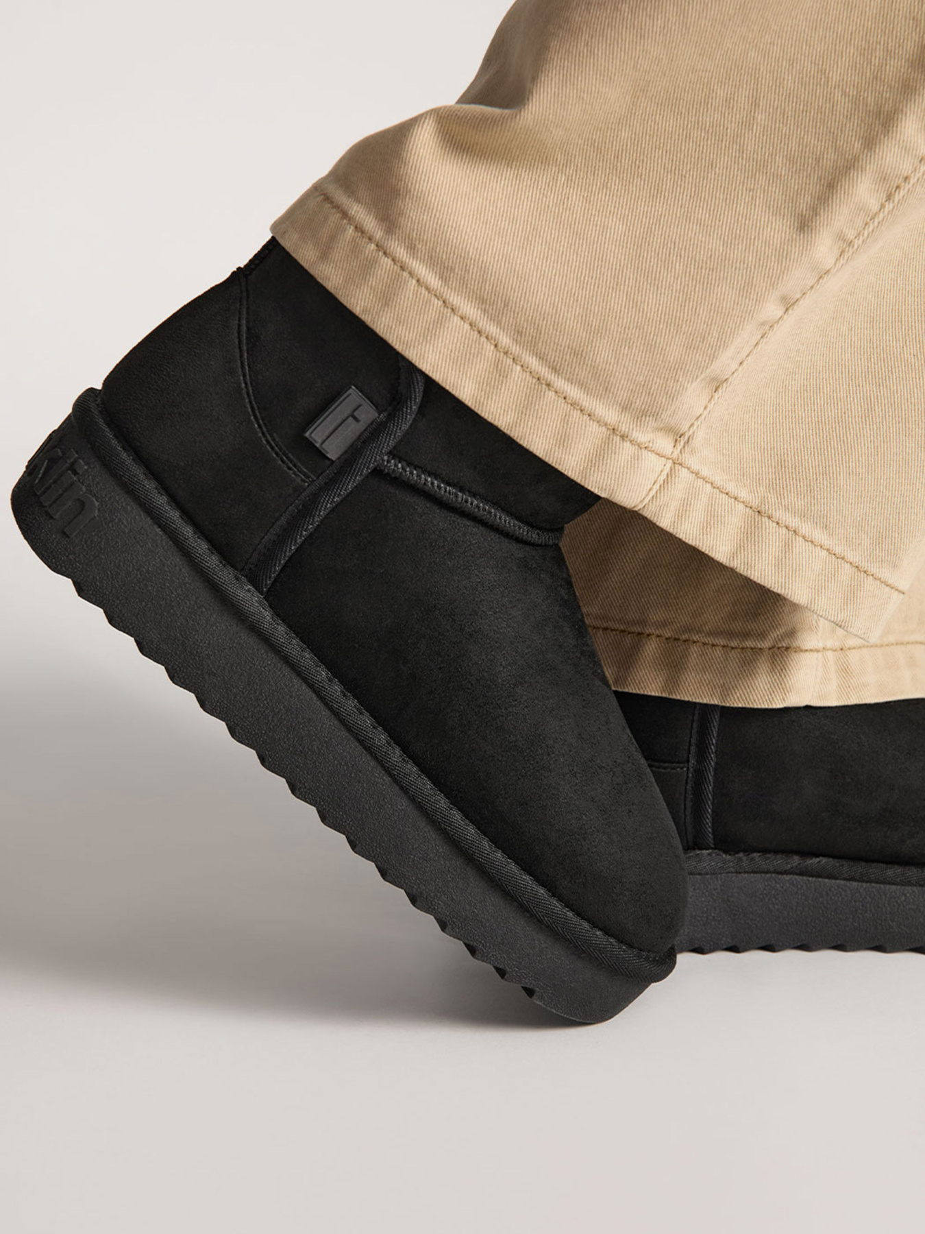 Угги жіночі D.Franklin NORDIC LOW BASIC модель DFSH370021-BLAC Фото