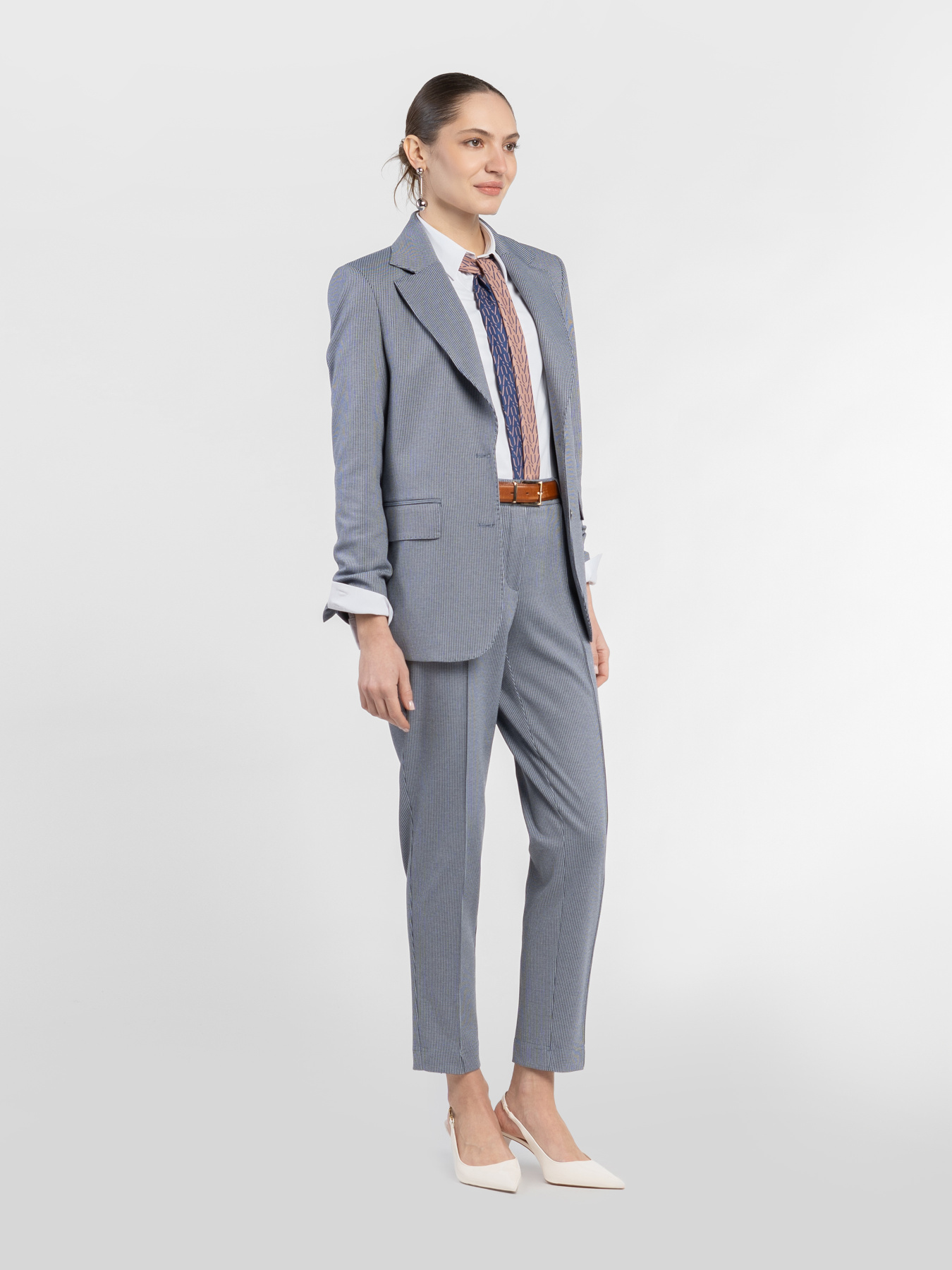 Жакет женский W02.05.07.612  Arber синий однобортный модель W02.05.07.612 Фото