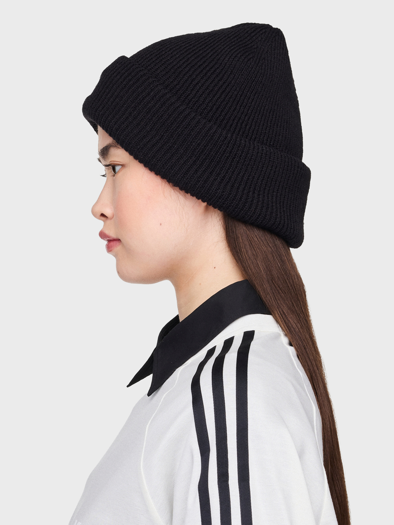 Шапка Y-3 Classic Knitted модель JW8963 Шапка Y-3 Classic Knitted модель JW8963 Фото