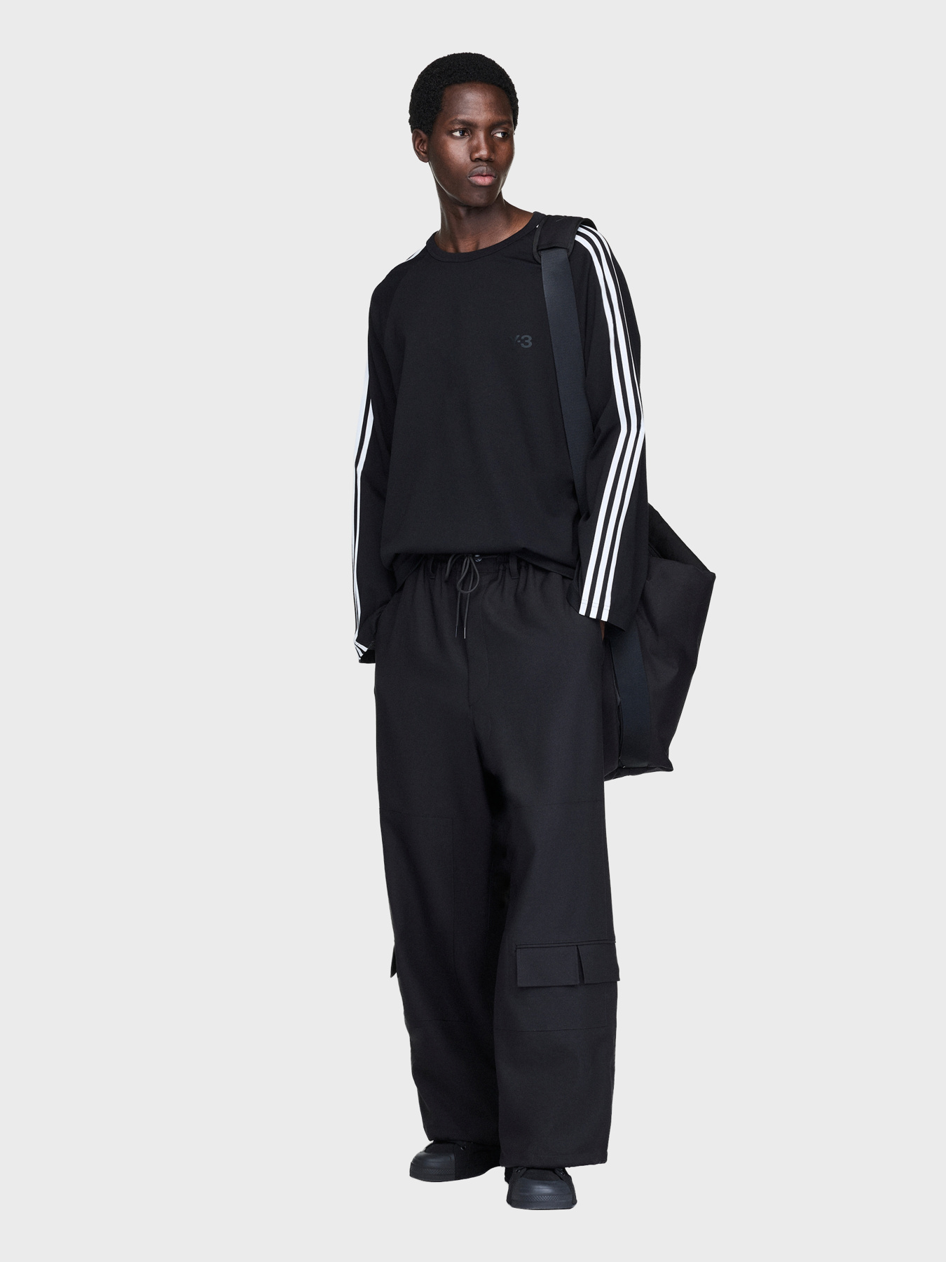 Лонгслив Adidas модель JW7351 Фото